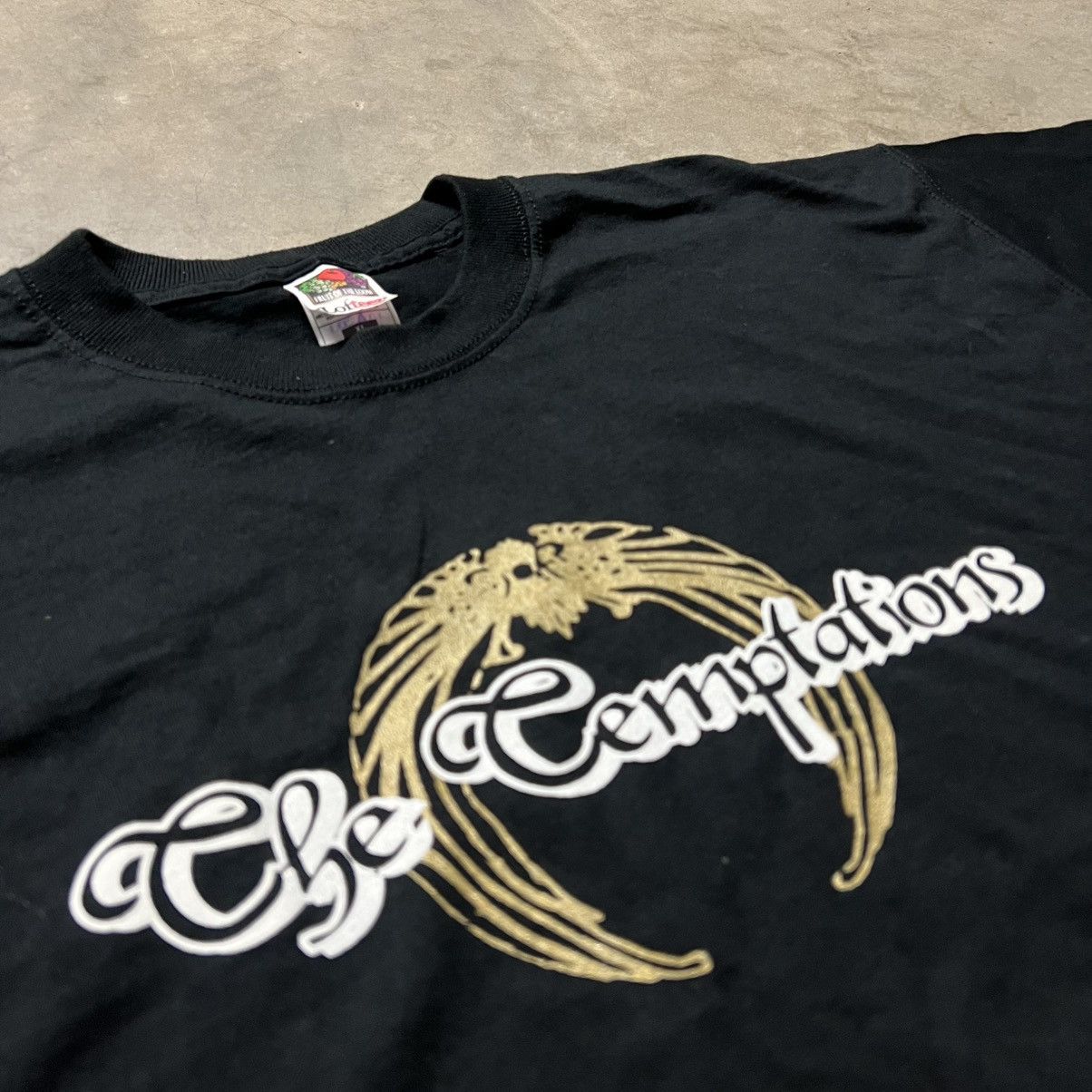Band Tees × Fruit Of The Loom × Vintage Vintage 90’s The Temptations Motown Band T-Shirt Size US XL / EU 56 / 4 - 4 Thumbnail