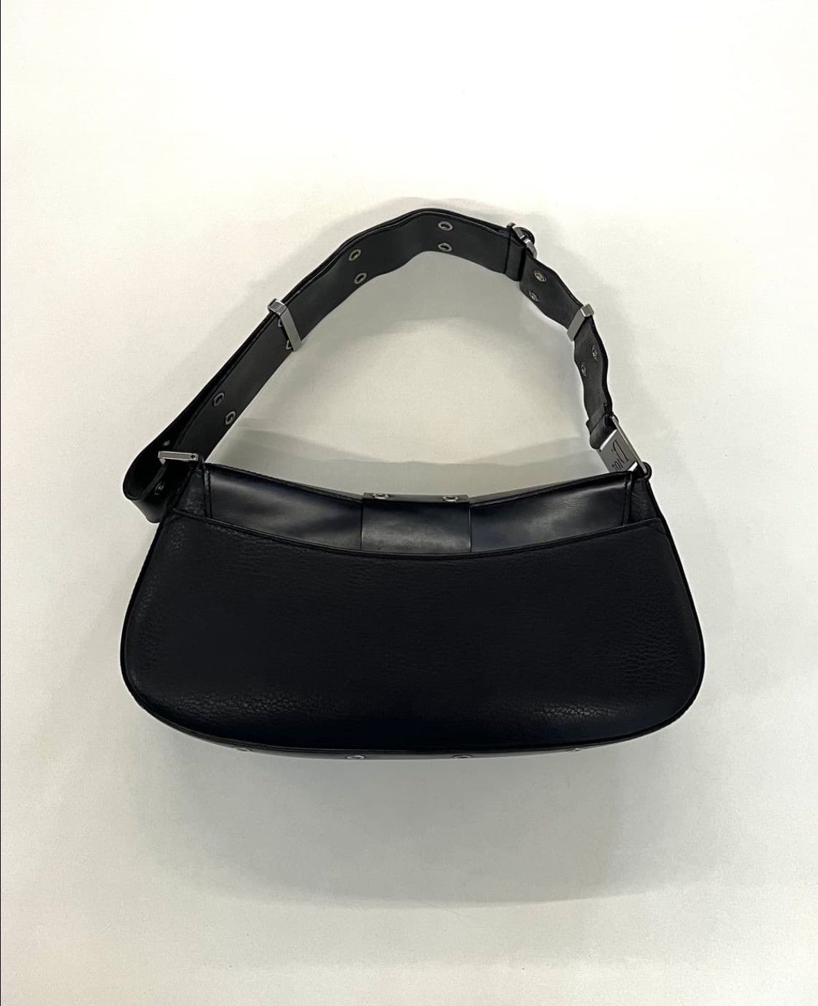 Dior 2002 Dior Street Chic Columbus Leather Bag Size ONE SIZE - 9 Thumbnail