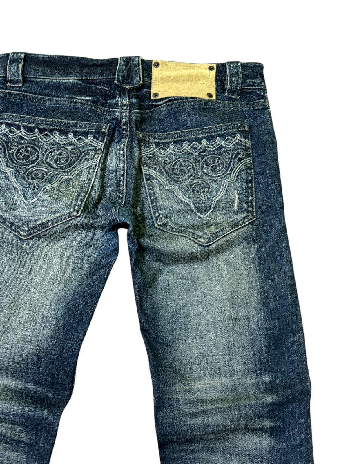 If Six Was Nine Flared Buffalo Jeans Embroidered Distress Low Waist Denim Size US 29 - 11 Thumbnail