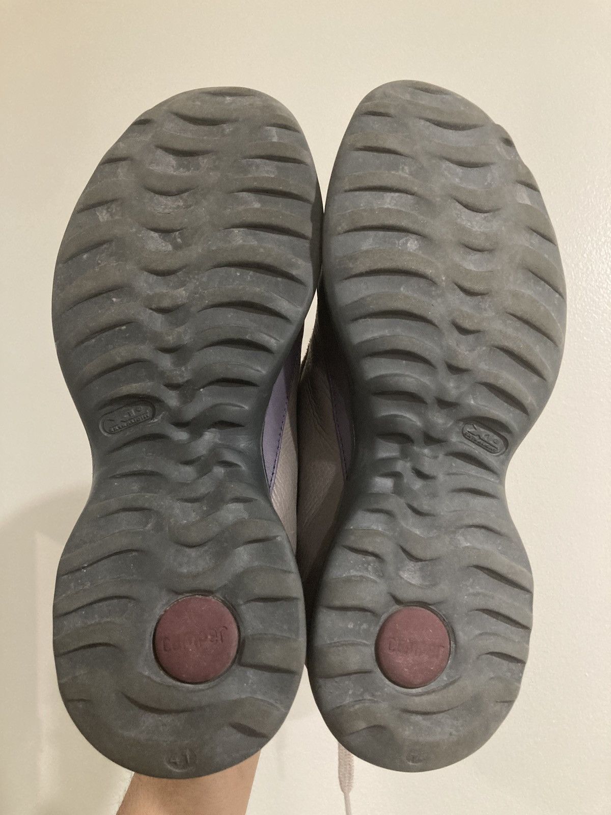 Camper Low top sneaker Size US 8 / EU 41 - 11 Thumbnail