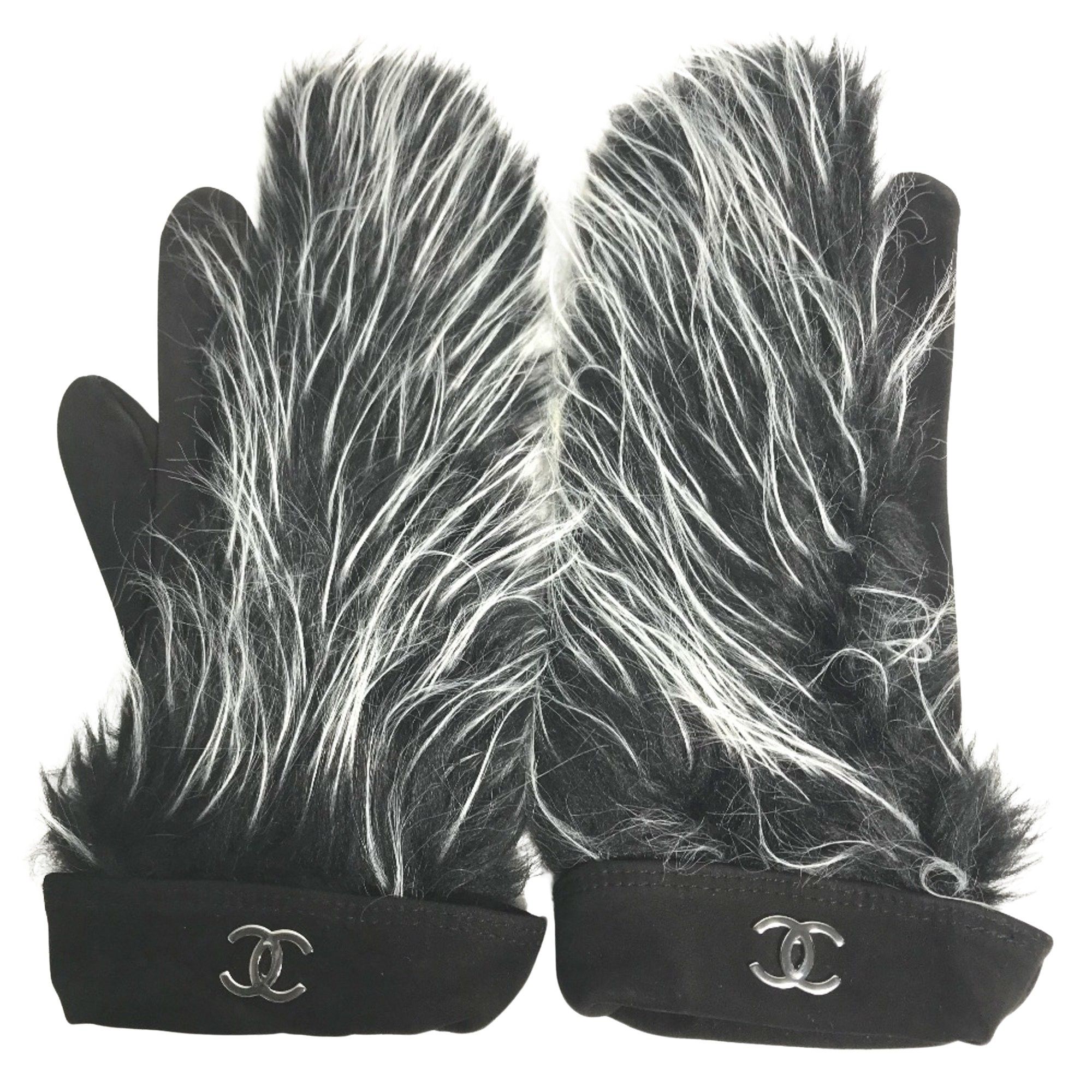 Chanel Chanel Coco Mark gloves Size ONE SIZE - 1 Thumbnail