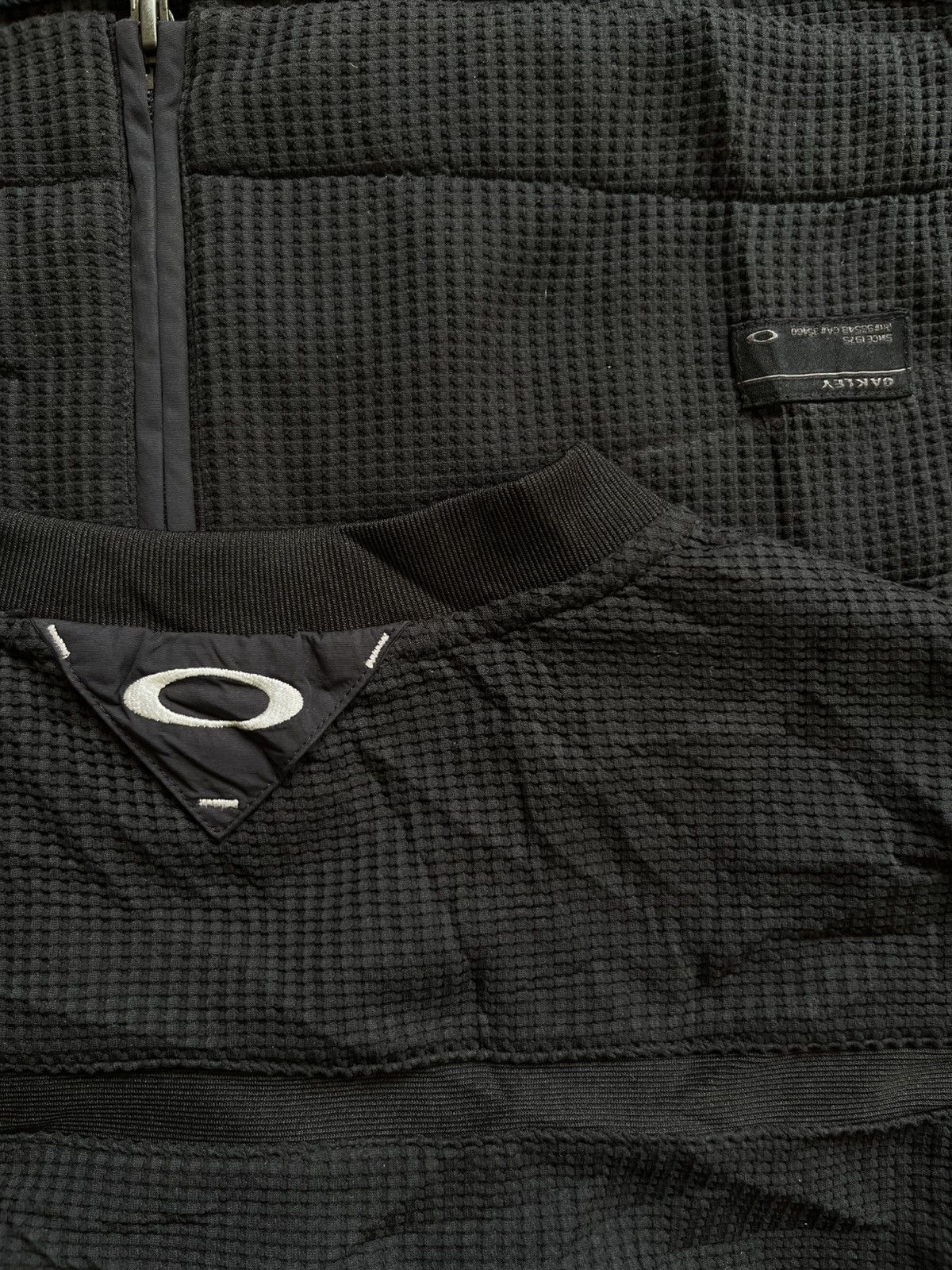 Oakley Oakley logo skull zipup vest Size US XL / EU 56 / 4 - 10 Thumbnail