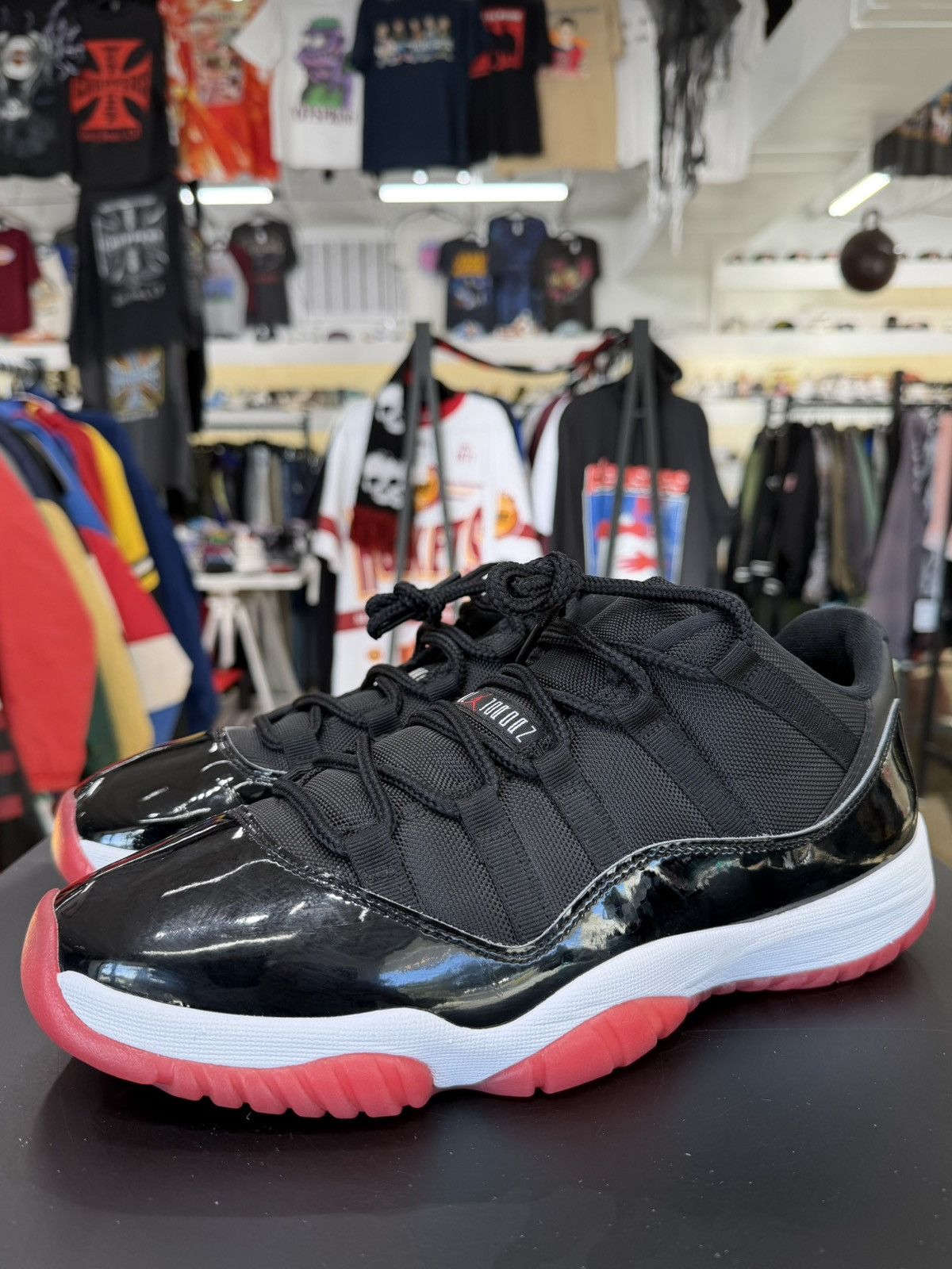 Jordan Brand Air Jordan 11 Low Bred Size 11 (2025) Size US 11 / EU 44 - 1 Thumbnail