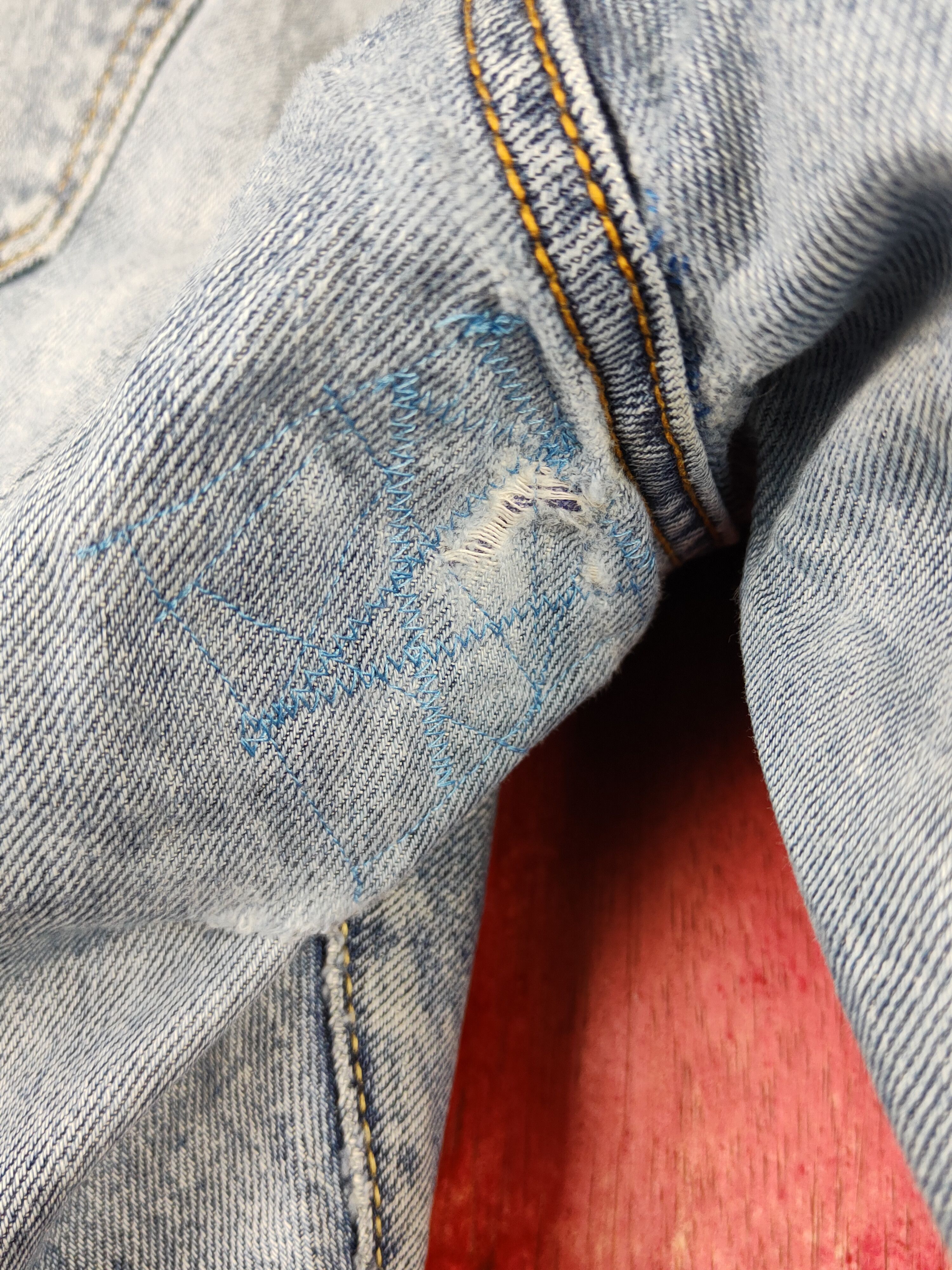 Japanese Brand Uniqlo Blue Faded Distressed Ripped Jeans #S1704 Size US 34 / EU 50 - 9 Thumbnail