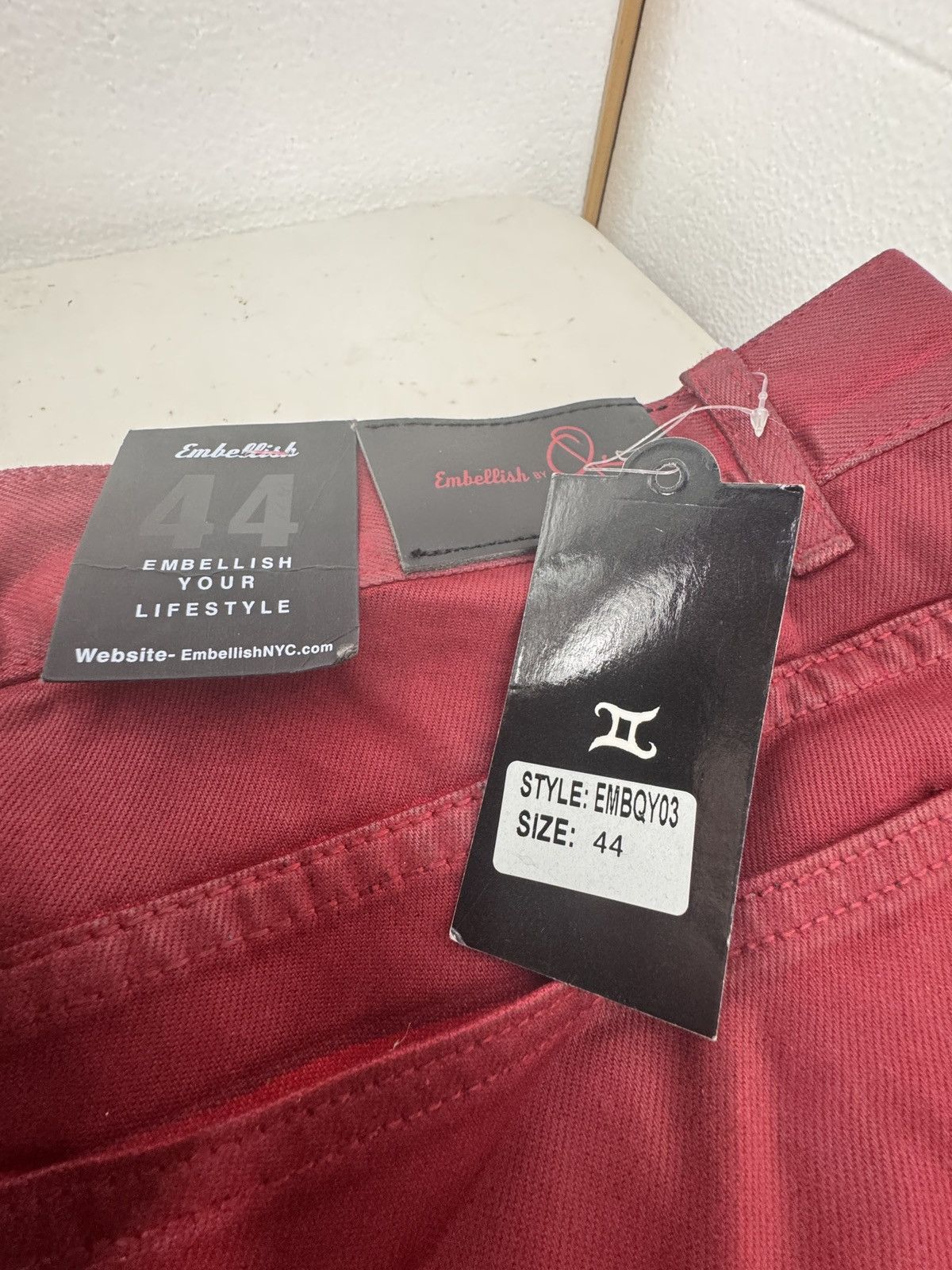 Embellish Embellish jeans men 44x34 Stiff Maroon NWT Distressed Ripp Size US 44 / EU 60 - 10 Thumbnail