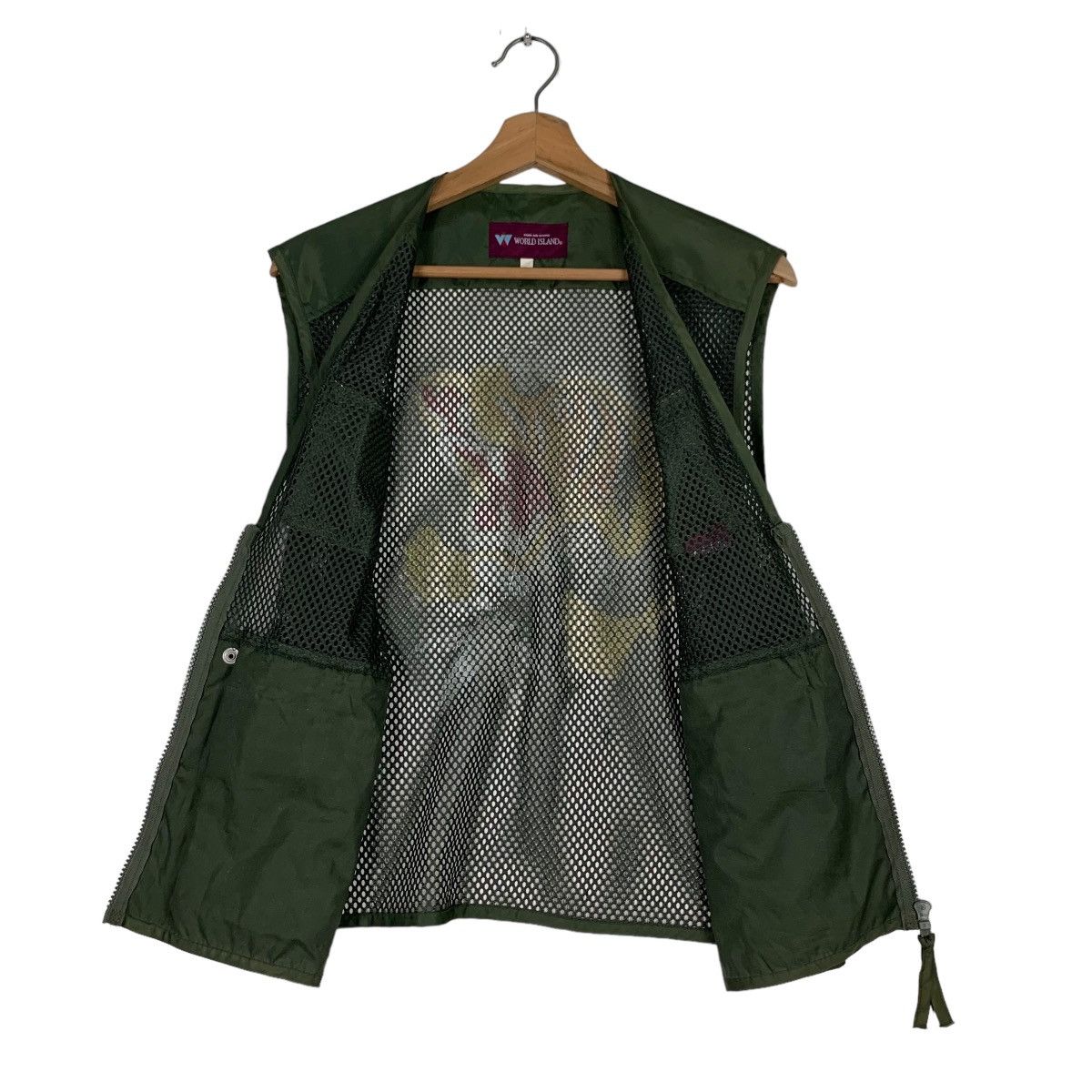 Vintage WORLD ISLAND Tiger Graphic on Back Utility Vest #0556-C26 Size US L / EU 52-54 / 3 - 11 Thumbnail