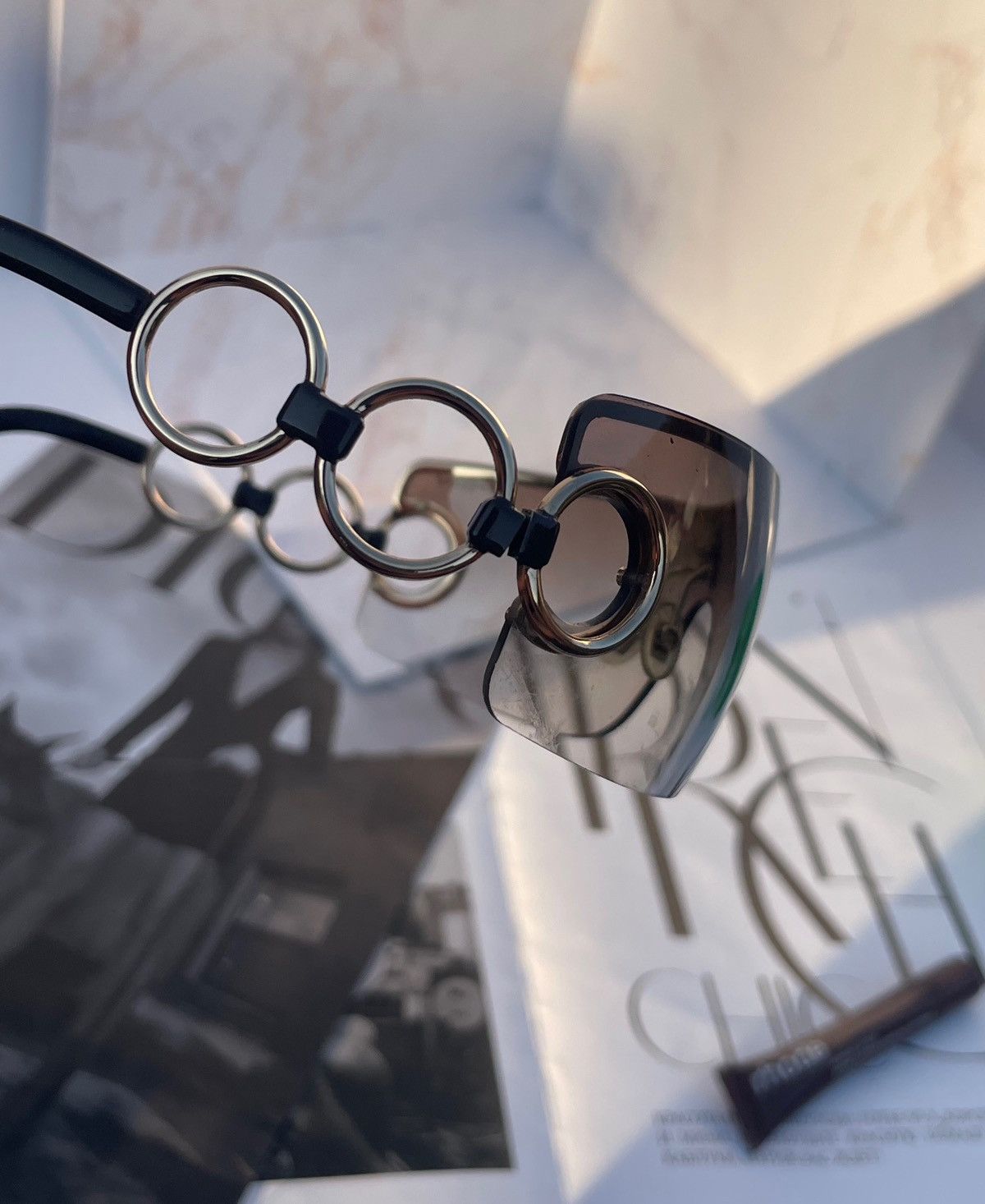 Yves Saint Laurent Yves Saint Laurent vintage sunglasses YSL 6114S Size ONE SIZE - 17 Thumbnail