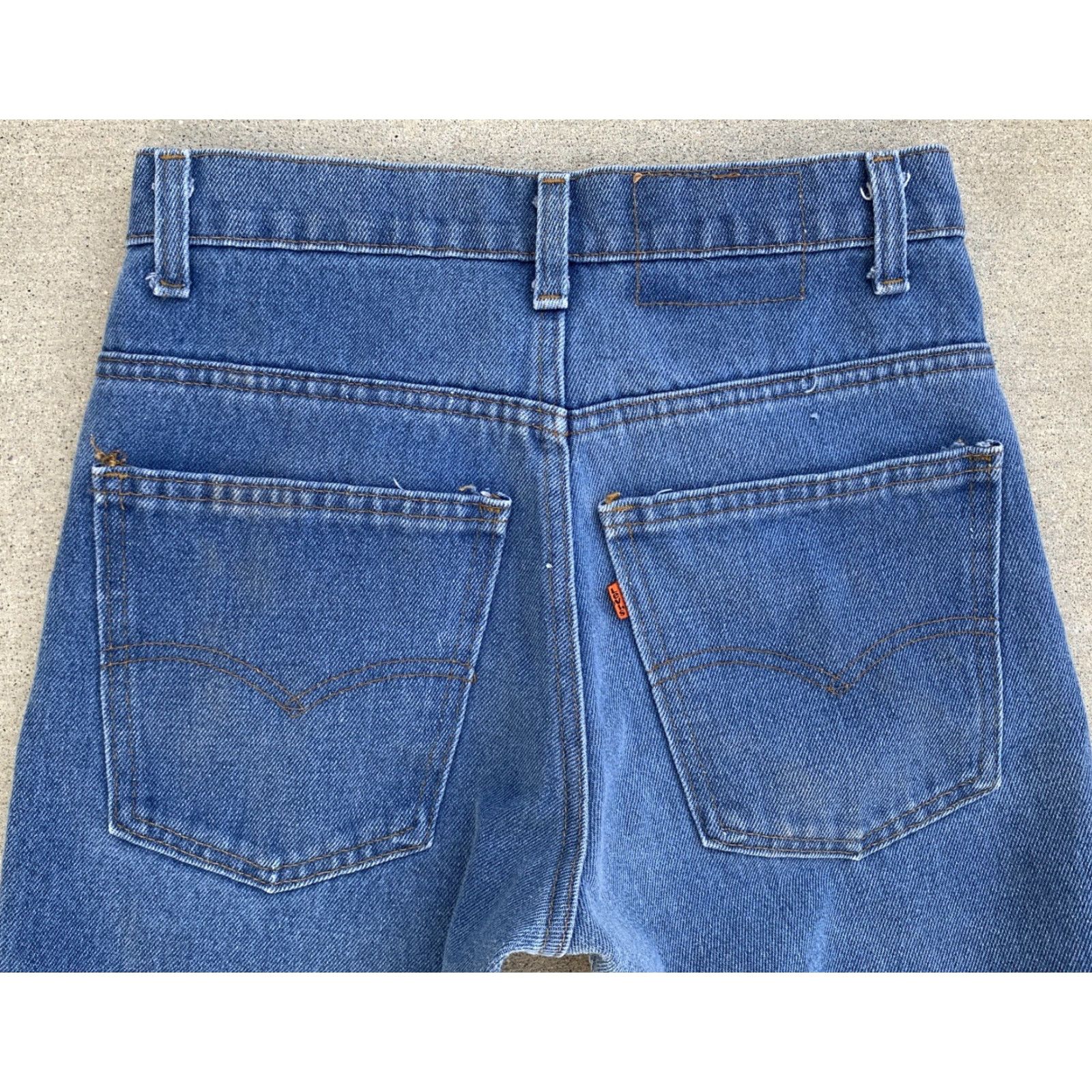 Levi's VINTAGE Levi’s Orange Tab Jeans SF 207 28 Waist 31.5 Inseam 70s 1970s Levis Rockabilly Denim Blue Jeans Mens Womens Size 28" / US 6 / IT 42 - 3 Thumbnail