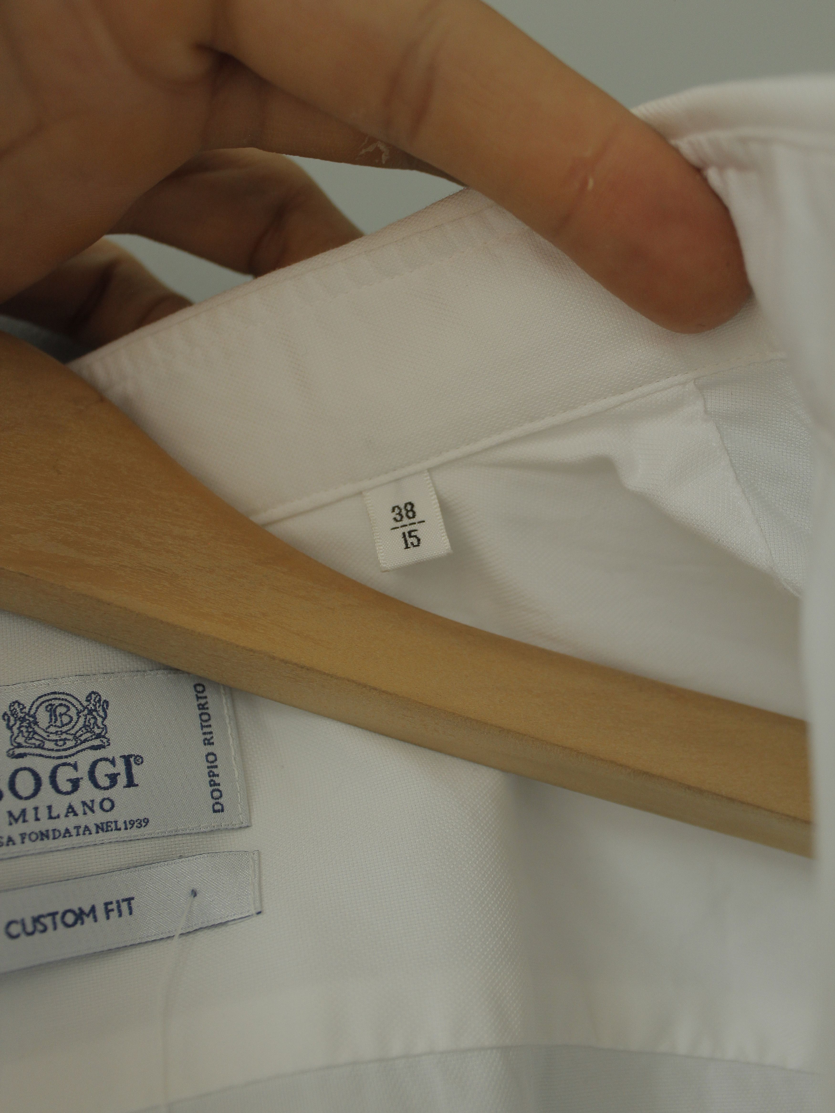 Boggi Boggi Custom Fit Button Up shirt White holes for cufflinks s Size US S / EU 44-46 / 1 - 14 Thumbnail