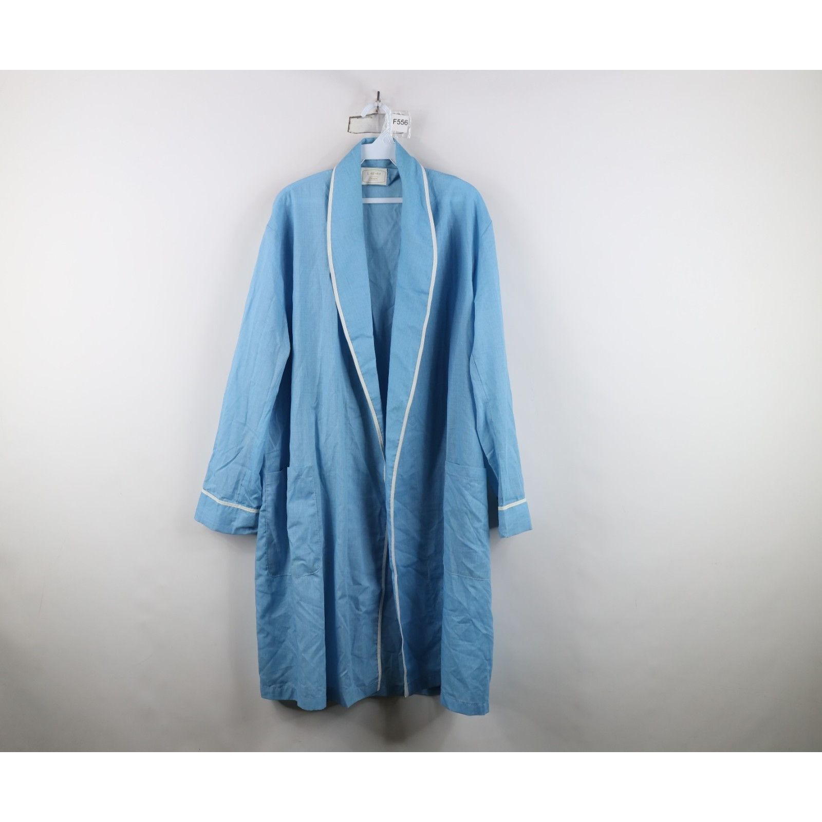Vintage Vintage 70s Streetwear Distressed Lightweight Bath Robe Size US L / EU 52-54 / 3 - 1 Thumbnail
