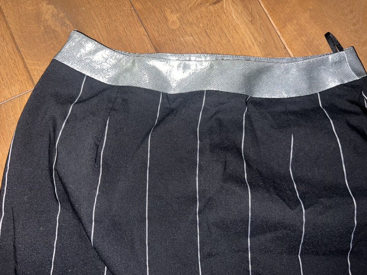 Versace Jeans Couture skirt is a vintage Versace Jeans Couture Size 26" / US 2 / IT 38 - 2 Thumbnail
