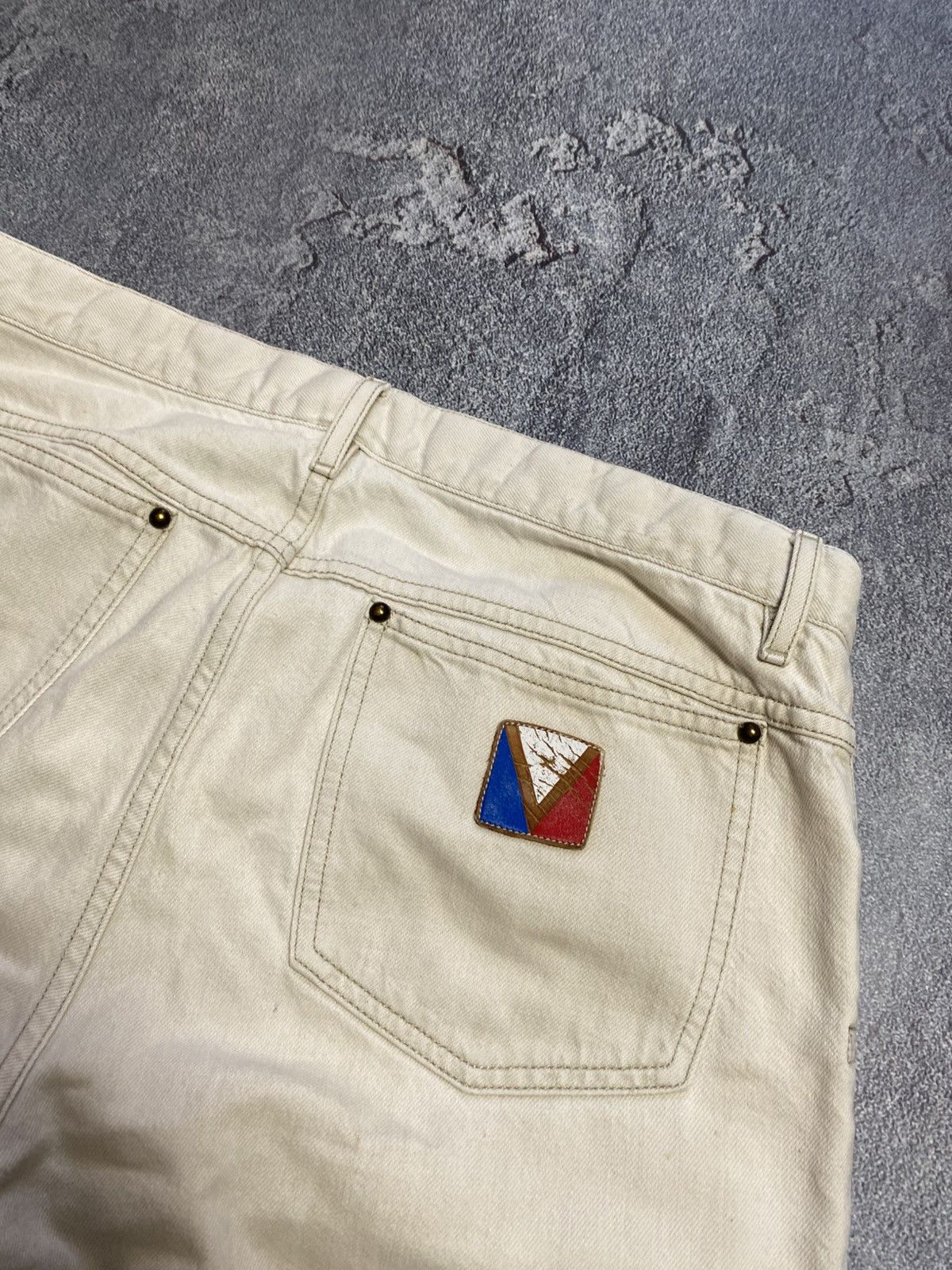Louis Vuitton Louis Vuitton slim jeans mens Size 32 Size US 32 / EU 48 - 4 Thumbnail