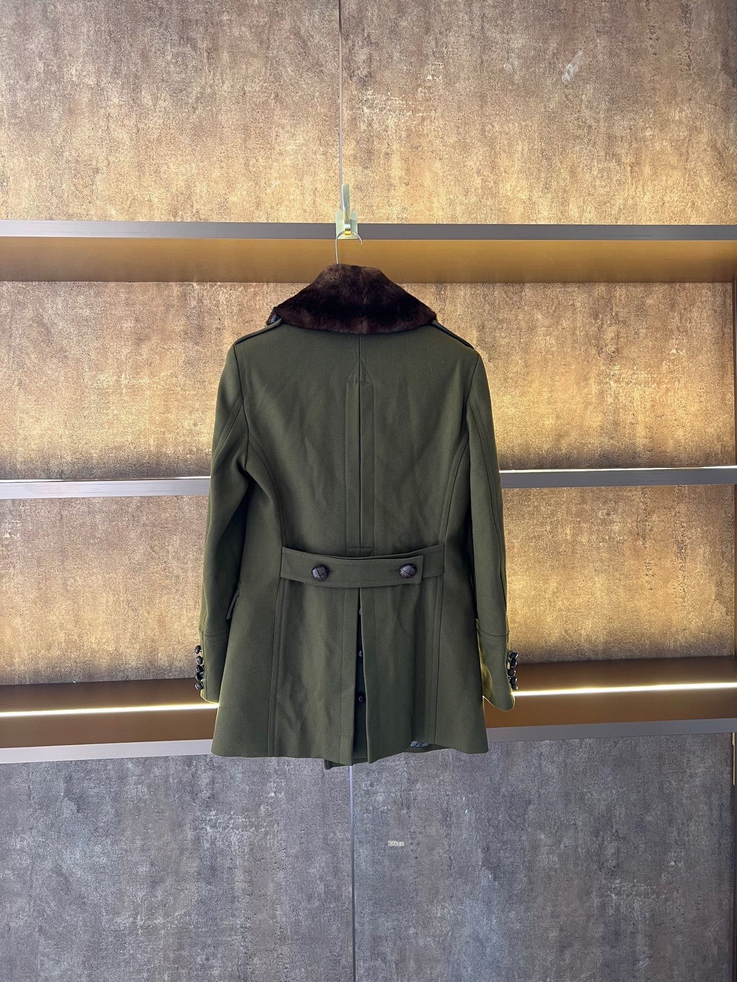Burberry Burberry Fur Collar Coat Size US S / EU 44-46 / 1 - 2 Thumbnail