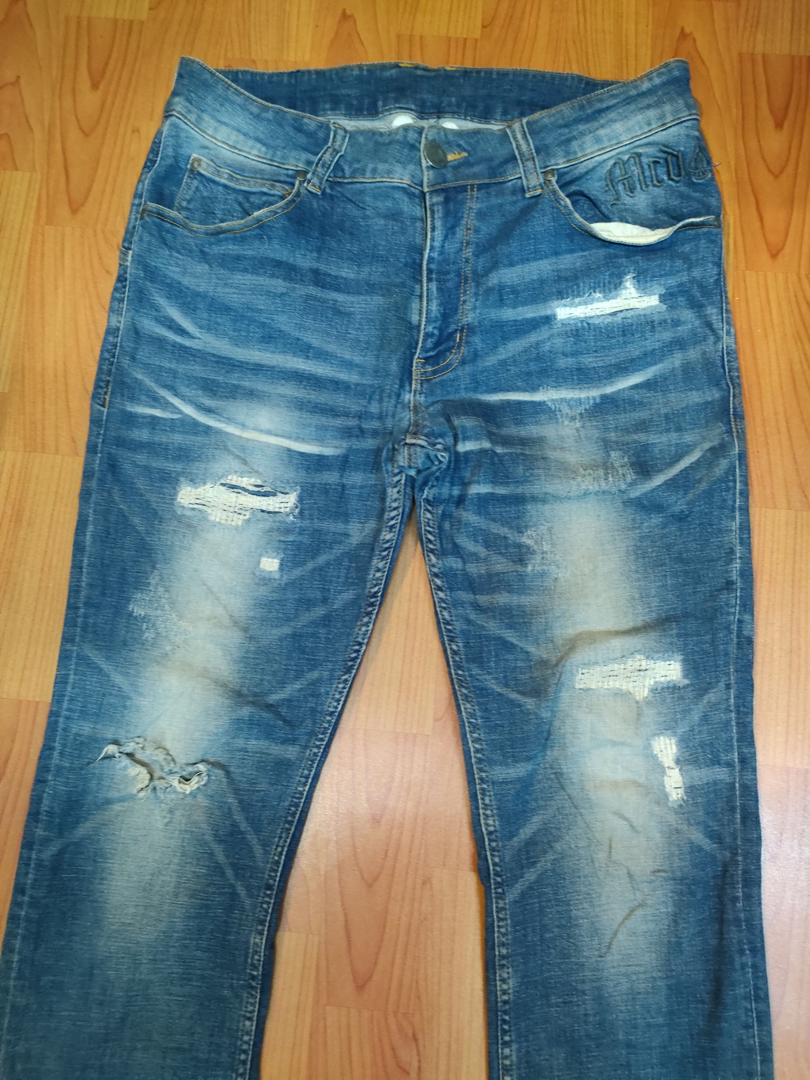 Other MCD Distressed Jeans Size US 35 - 8 Thumbnail