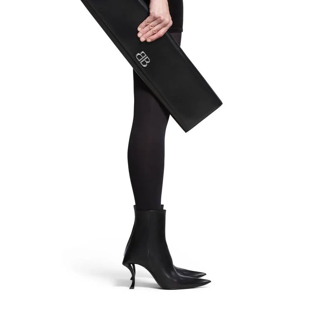 Balenciaga o1w1db10625 Hourglass 100mm Booties in Black Size US 7 / IT 37 - 8 Thumbnail