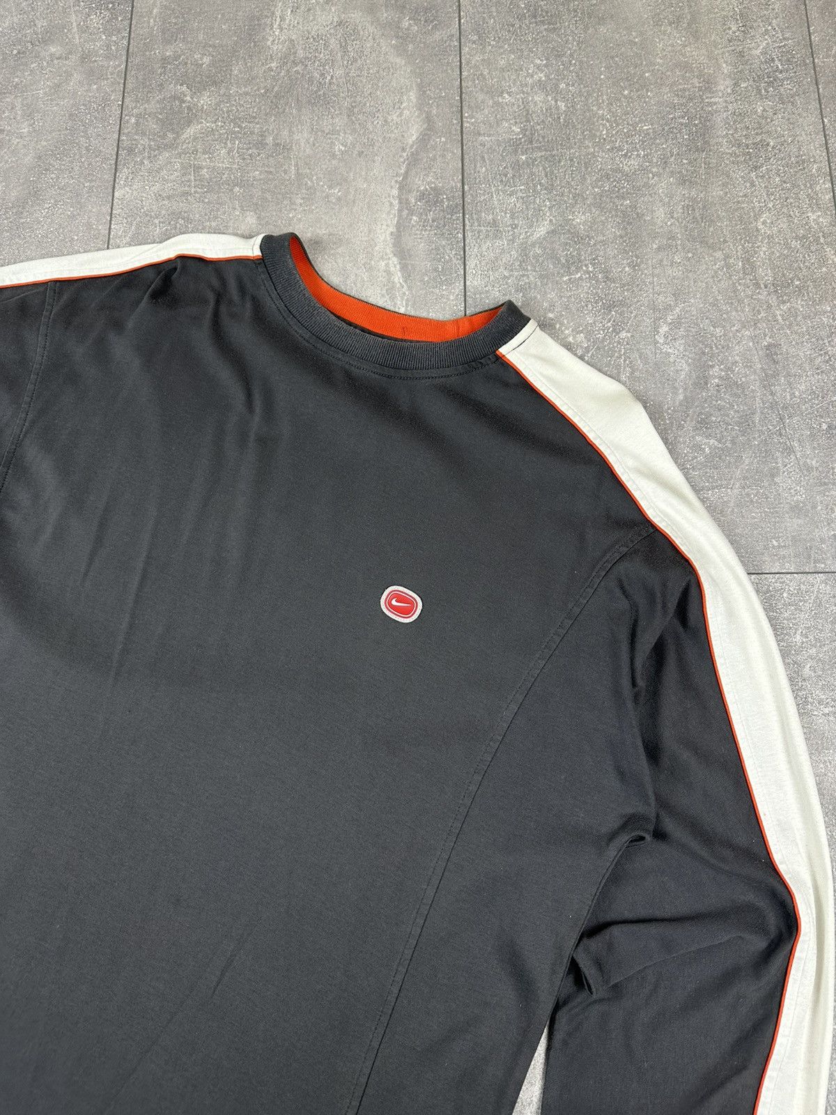 Nike Nike CorTez 727 Vintage Silver Small Swoosh Logo Long Sleeve Size US XL / EU 56 / 4 - 5 Thumbnail
