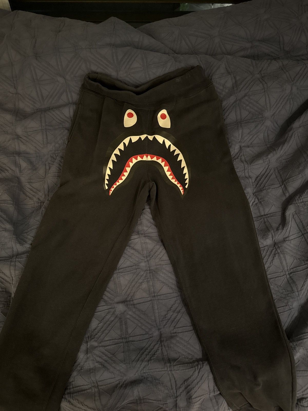 Bape BAPE Shark Sweat Pants Size US 32 / EU 48 - 1 Thumbnail