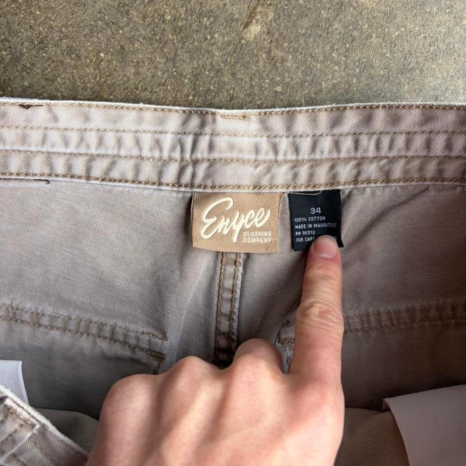 Enyce 2000s enyce baggy cream cargos Size US 34 / EU 50 - 3 Thumbnail