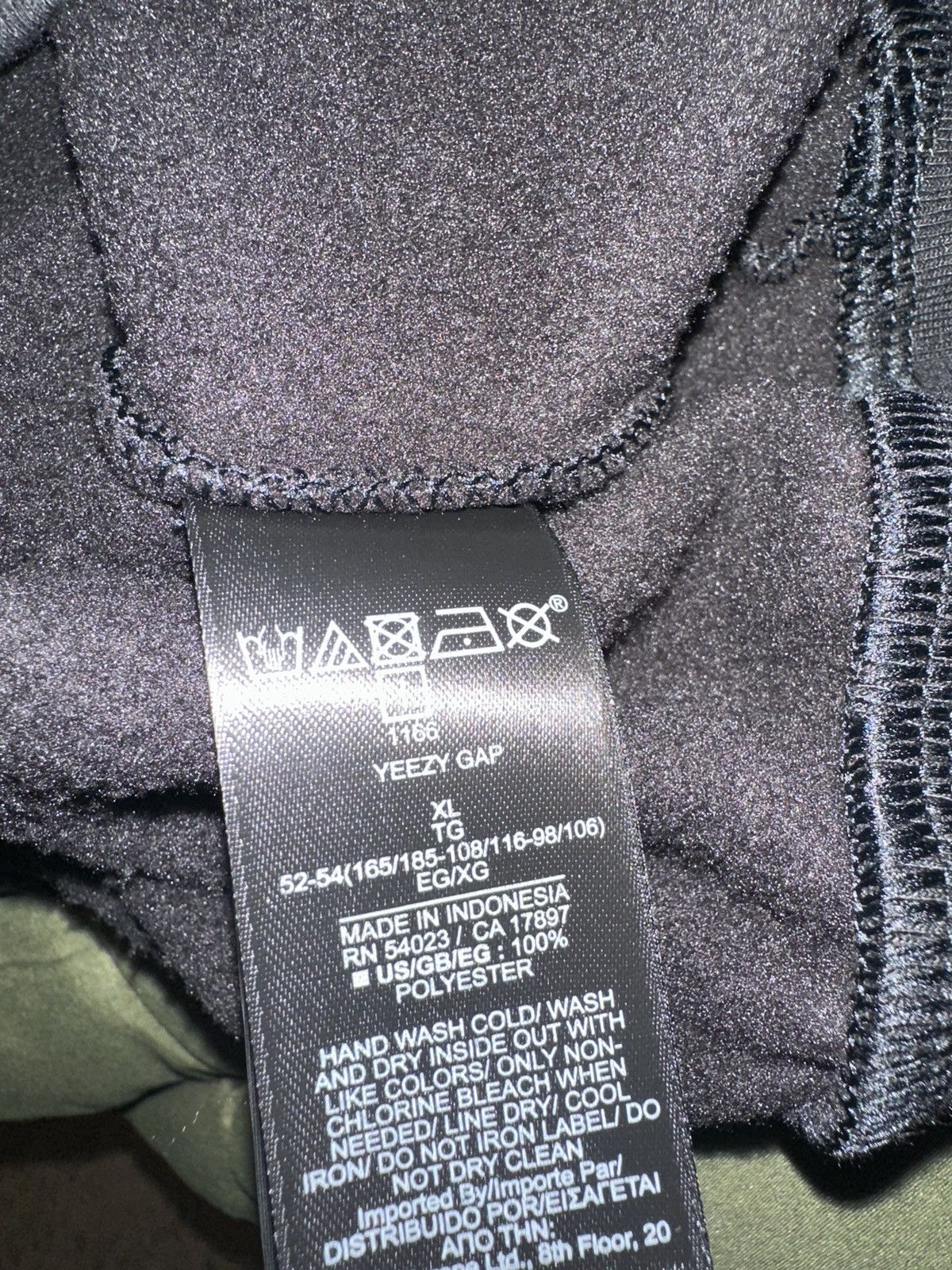 Balenciaga × Gap × Kanye West Yeezy Gap Polar Fleece Hoodie Pullover Black SIZE XL Size US XL / EU 56 / 4 - 4 Thumbnail