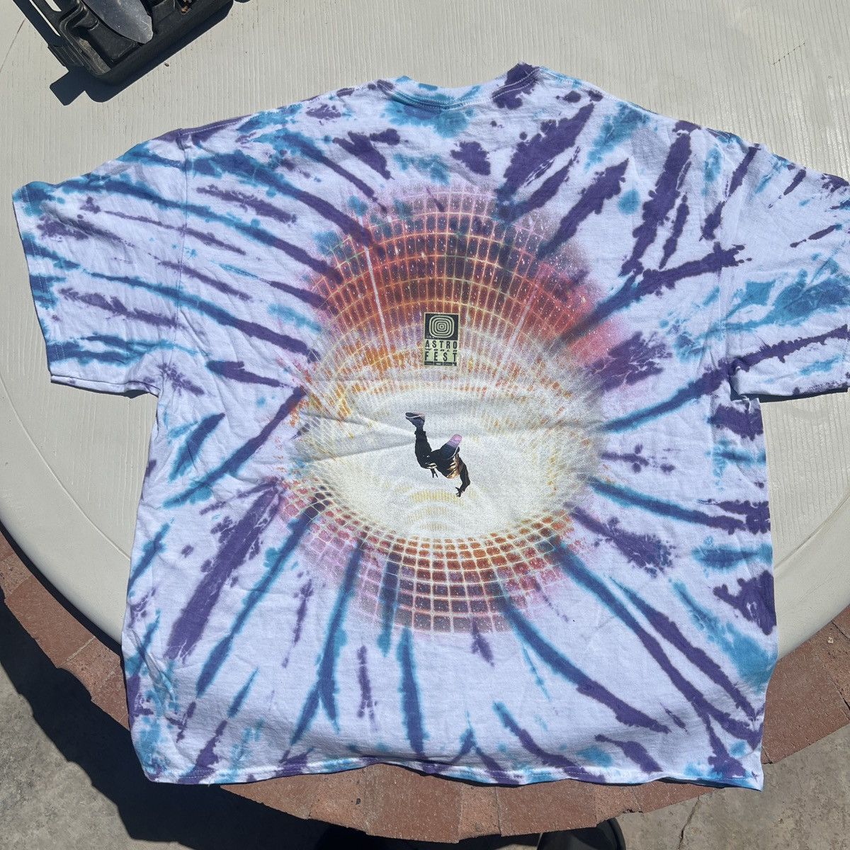 Travis Scott 2021 Travis Scott Astroworld fest “Flame” tiedye T Size US XL / EU 56 / 4 - 4 Thumbnail