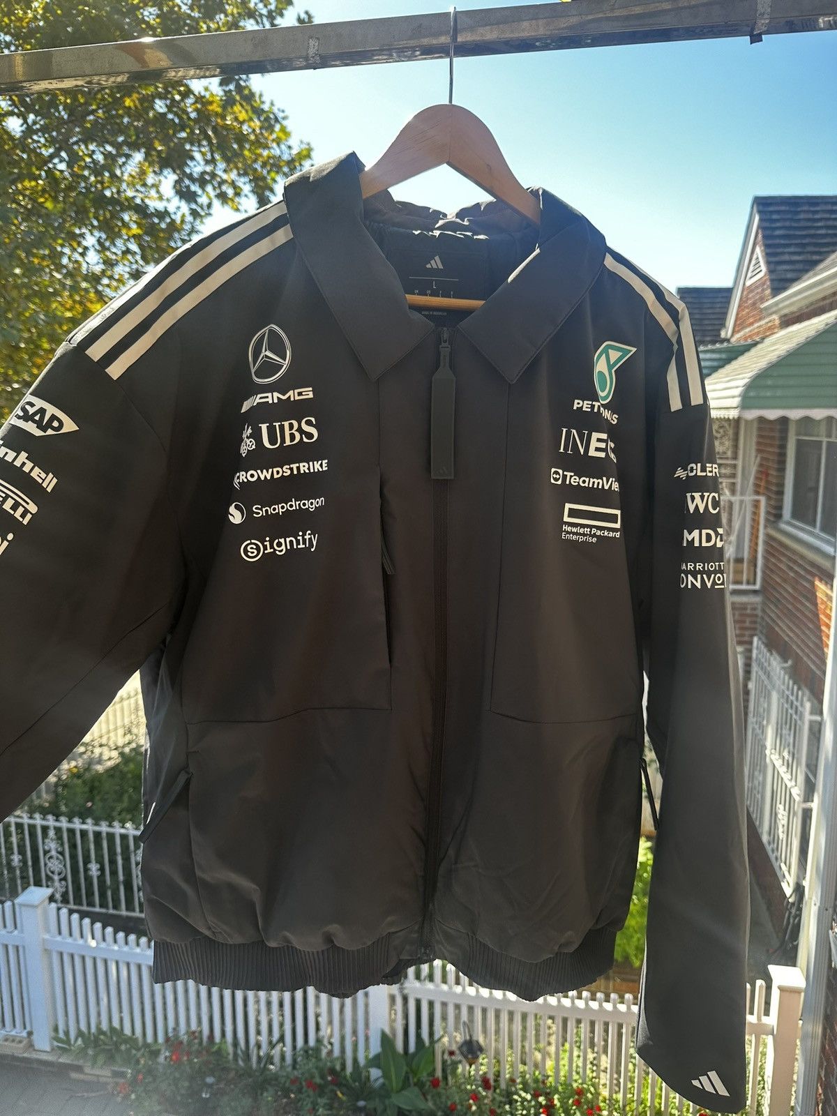 Mercedes-Benz Mercedes Benz petronas F1 team puffer jacket Size US S / EU 44-46 / 1 - 5 Thumbnail