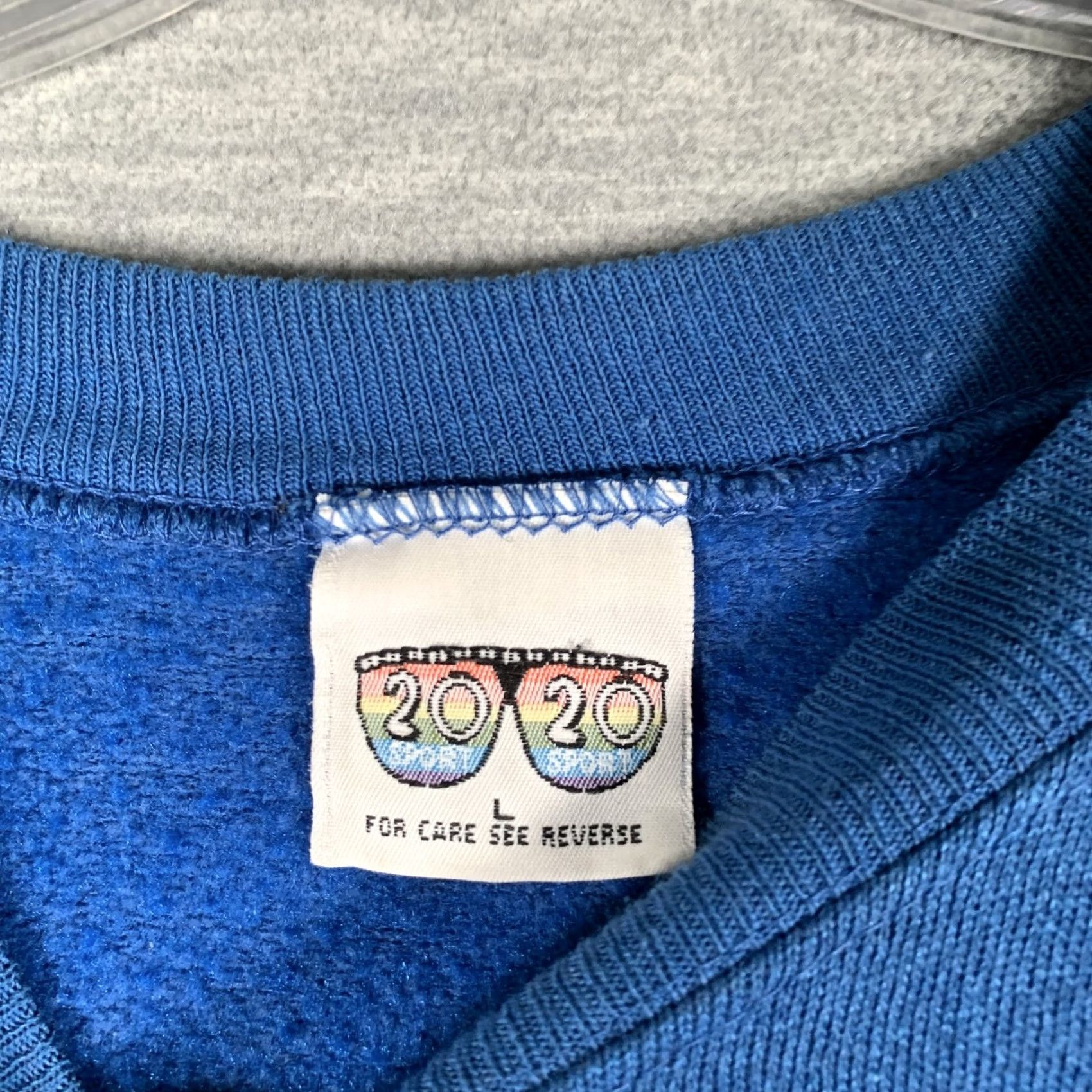 Vintage VINTAGE 20 20 Sweatshirt Mens Large Blue Crewneck Pullover Raglan 50/50 Acrylic Size US L / EU 52-54 / 3 - 5 Thumbnail
