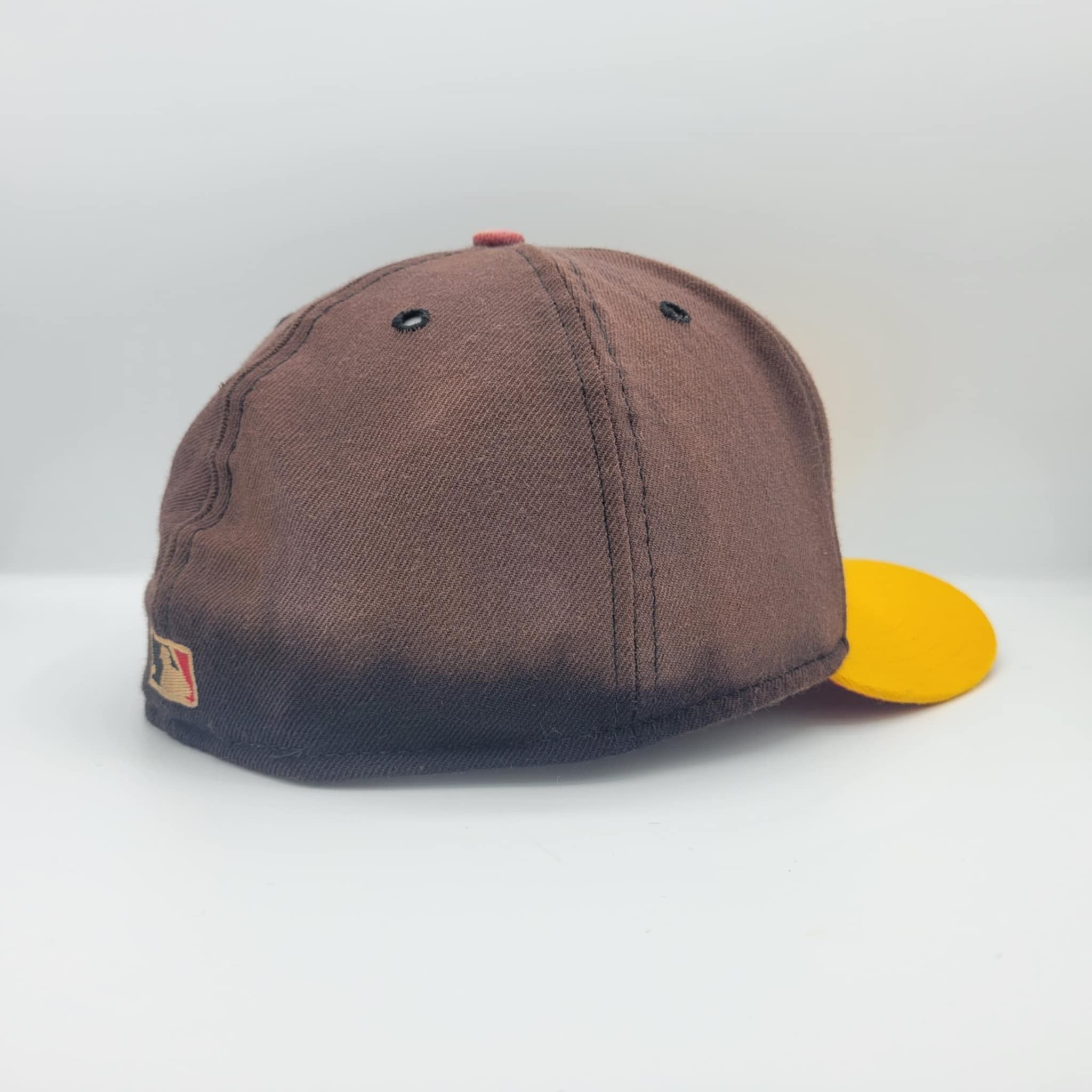 MLB × New Era × Vintage Pittsburgh Pirates Vintage New Era Fitted Hat Size ONE SIZE - 4 Thumbnail