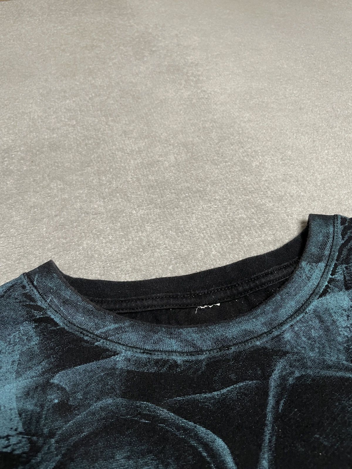 Vintage Vintage Black Blue Fullprint T-Shirt Tee Pirates Skeletones Size US L / EU 52-54 / 3 - 3 Thumbnail