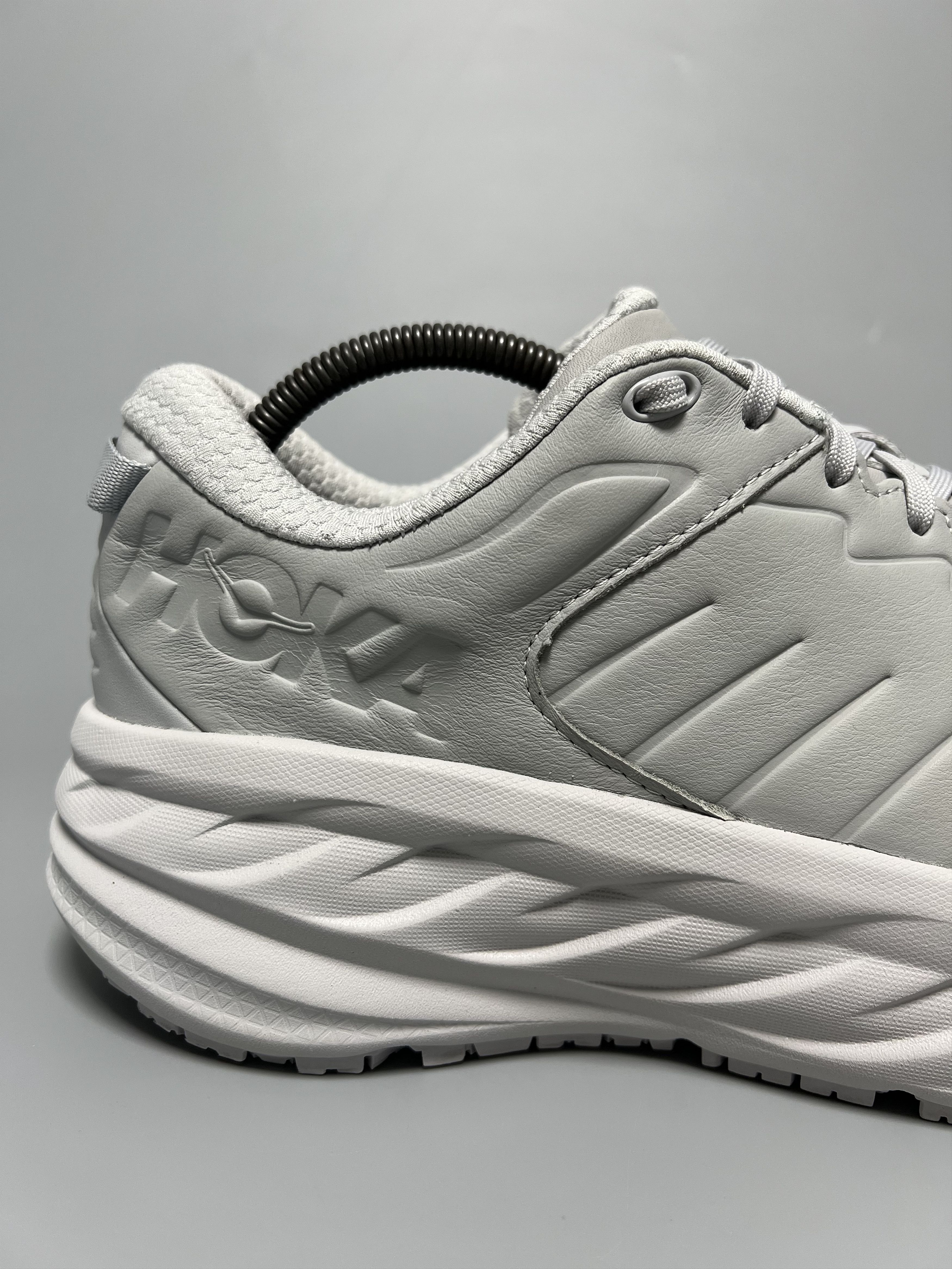 Hoka × Leather 11.5 EE Hoka One One Bondi SR Wide Running Shoes Walking Size US 11.5 / EU 44-45 - 12 Thumbnail