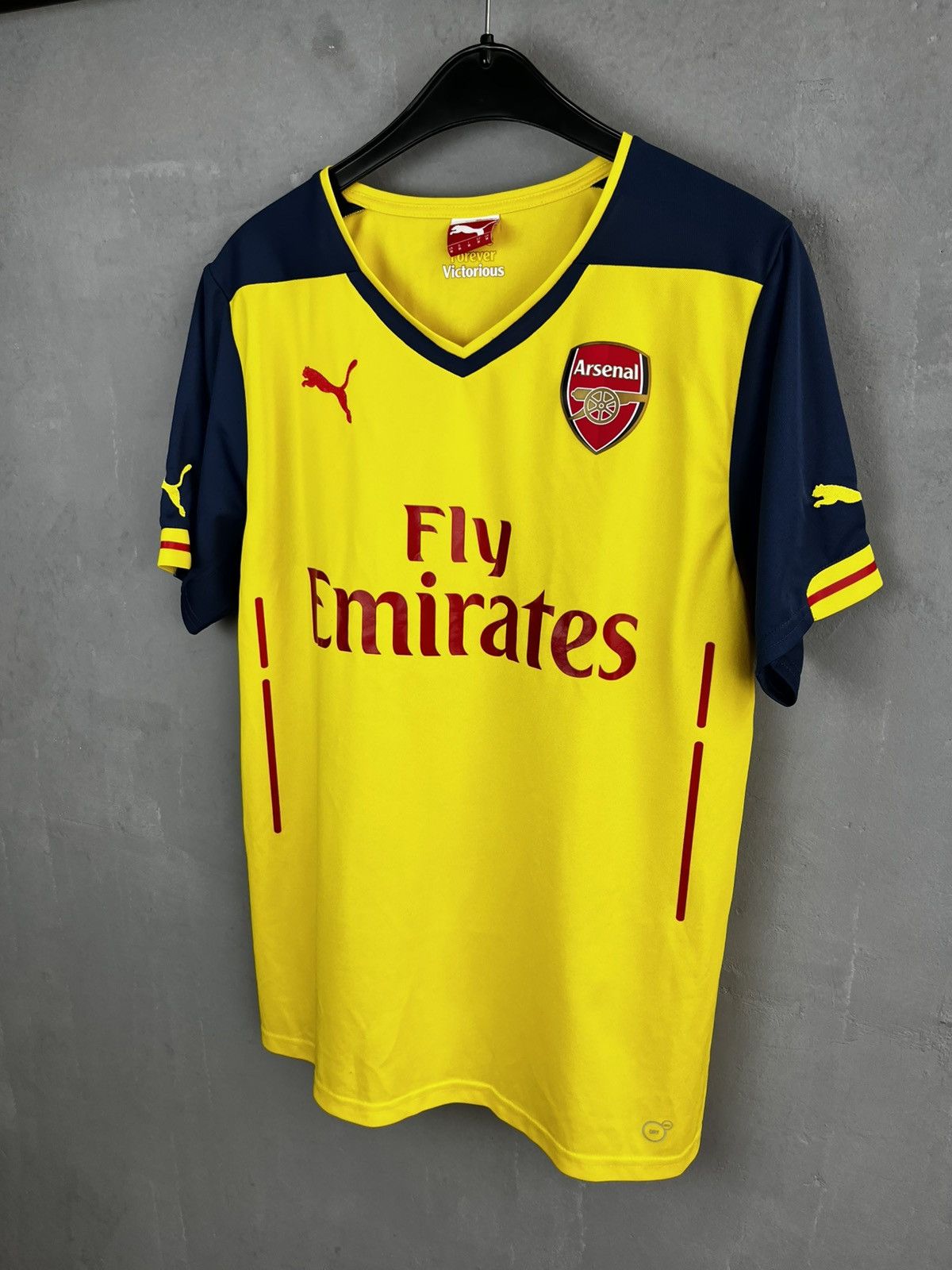 Puma Vintage Arsenal 2014/15 Away Puma Soccer Jersey Blokcore Size US M / EU 48-50 / 2 - 1 Thumbnail