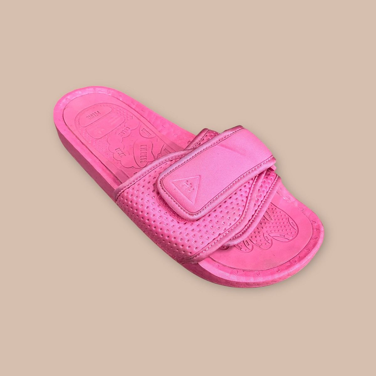 Adidas × Pharrell Adidas Pharrell Williams Pink Chancletas HU Slides Size US 6 / EU 39 - 7 Thumbnail