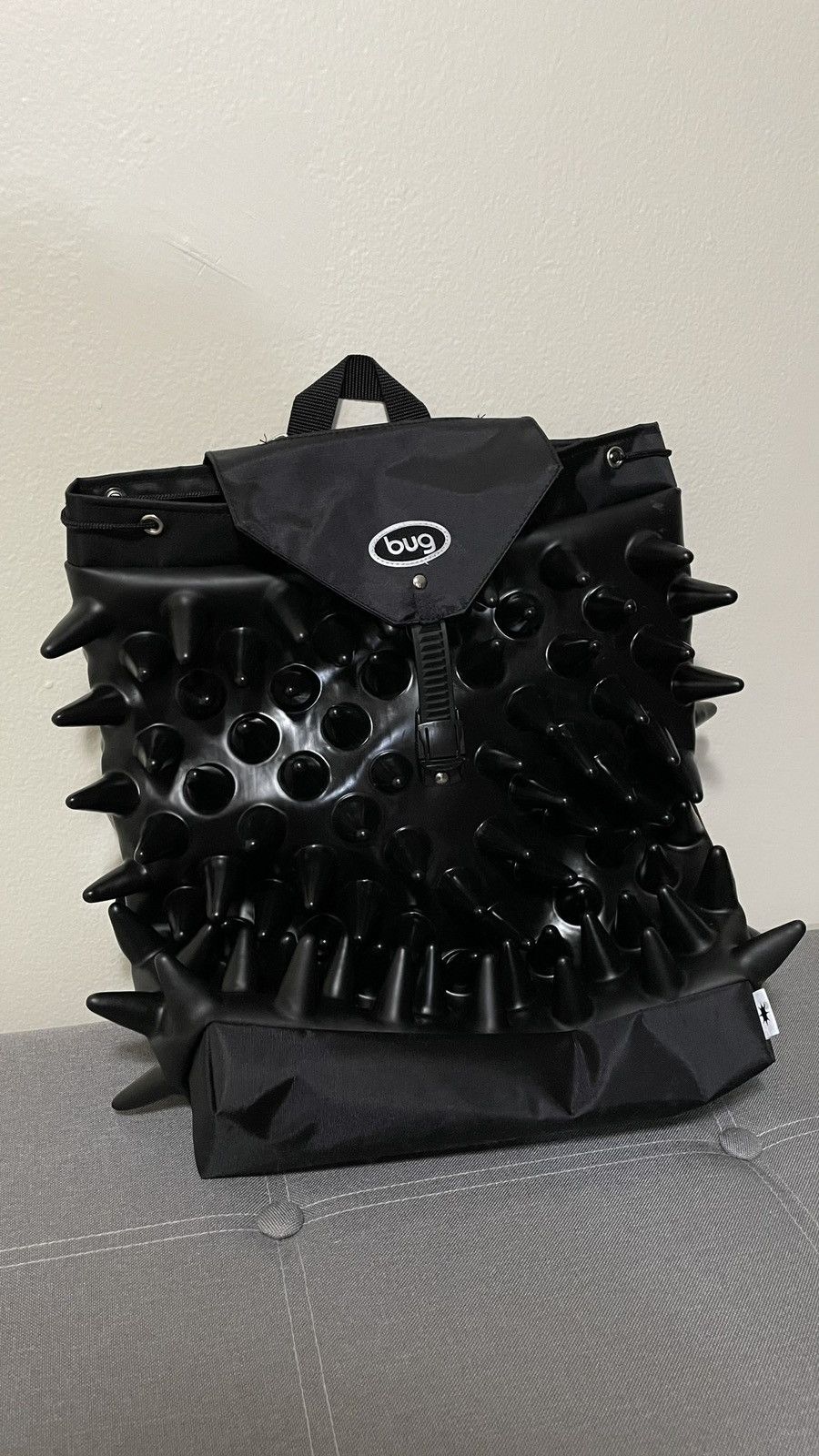 image of Craig Morrison Spike Bug Bag in Black, Men's