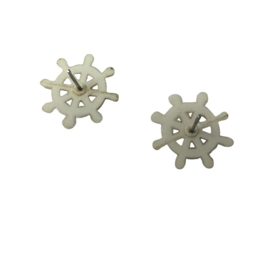 Other Womens White Ship Wheel Earrings Size ONE SIZE - 2 Thumbnail