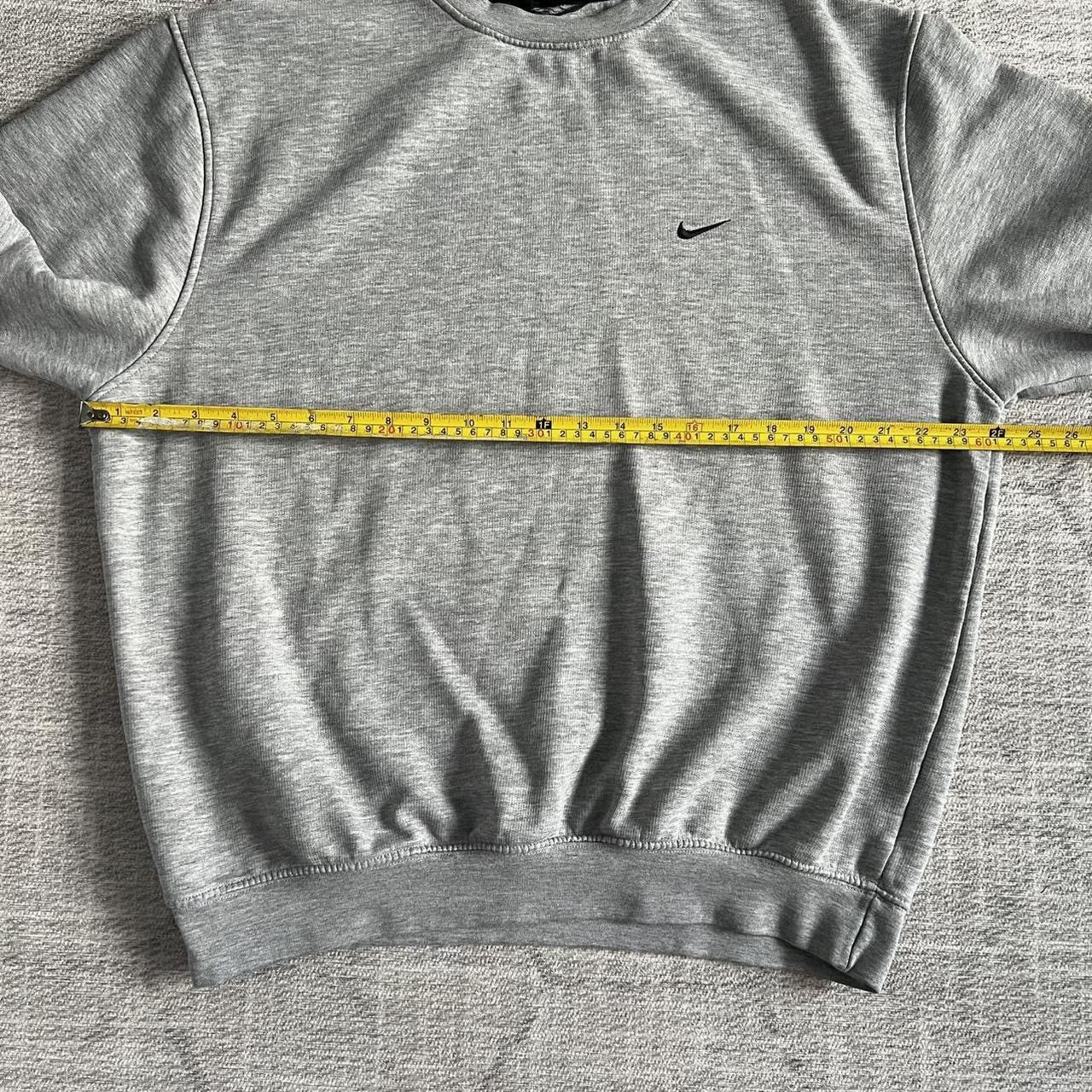 Nike Vintage 2000s Y2K Nike Grey Distress Grunge Crewneck Sweater Size US L / EU 52-54 / 3 - 7 Thumbnail