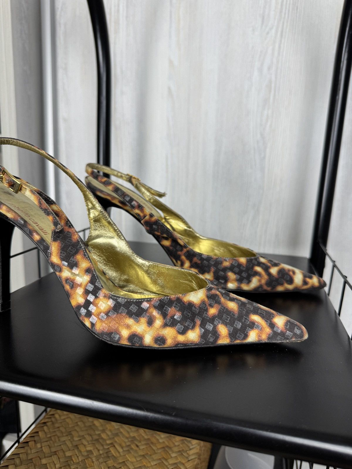 Roberto Cavalli Roberto Cavalli animal pattern leopard slingback heels Size US 9 / IT 39 - 4 Thumbnail