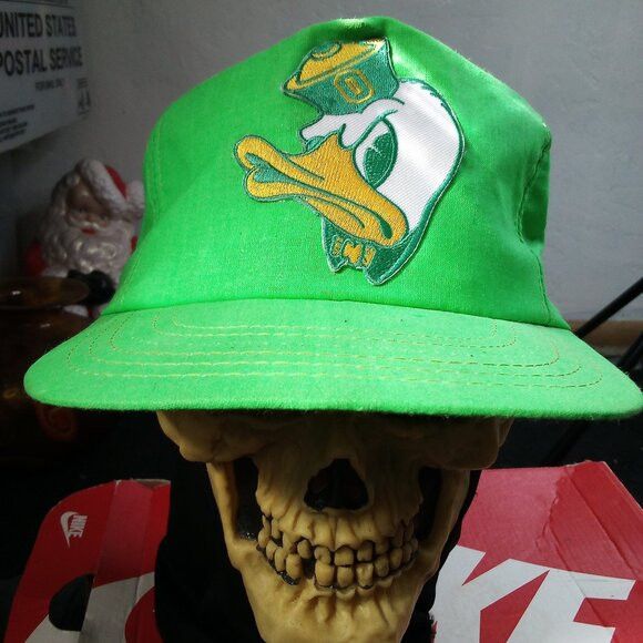 NCAA × Vintage Vintage 90s Oregon Ducks Neon Patch Snap Back Hat Size ONE SIZE - 1 Thumbnail