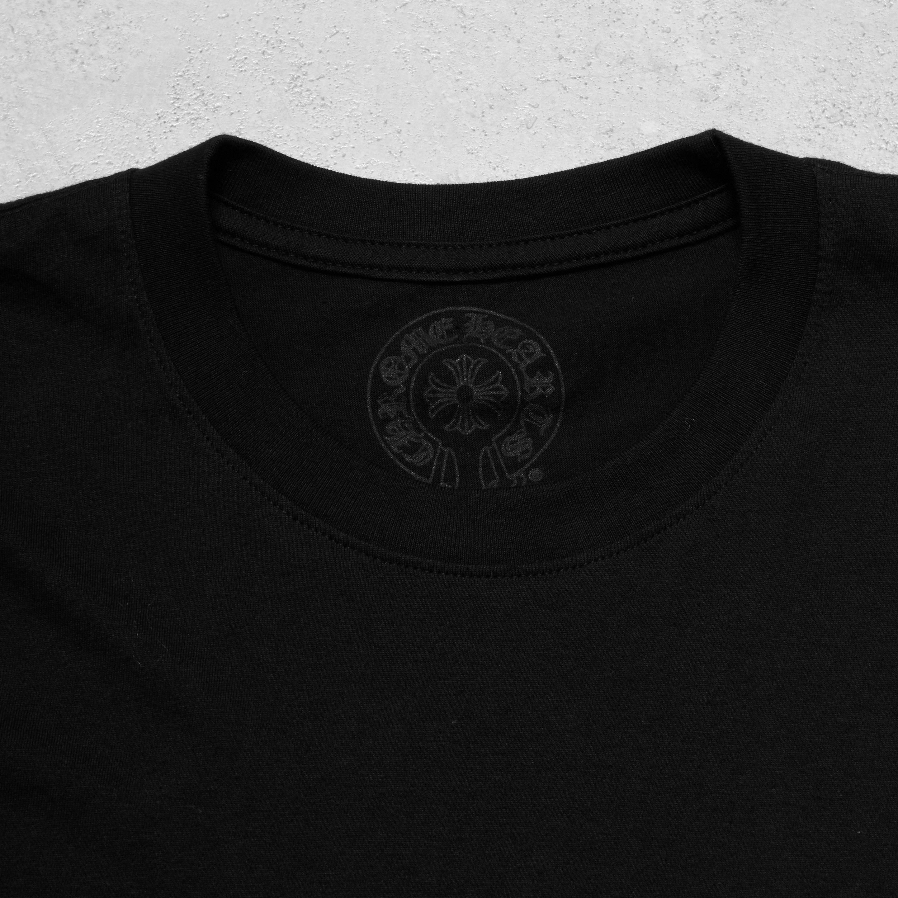 Chrome Hearts CHROME HEARTS Scroll Logo T Shirt Size US L / EU 52-54 / 3 - 8 Thumbnail