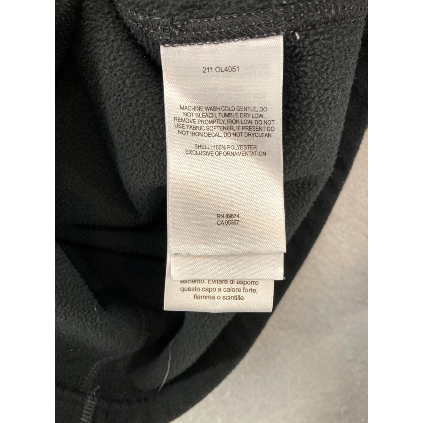 Mountain Hardwear Mountain Hardwear Womens Fleece Pullover S Black 1/4 Zip Outdoor Hiking Sweatshirt Women's Small Fleece Solid 1/4 Zip Outdoor Size S / US 4 / IT 40 - 7 Thumbnail
