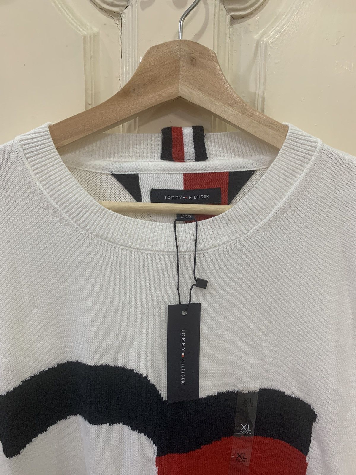 Tommy Hilfiger Tommy Hilfiger Light Sweater Size US XL / EU 56 / 4 - 2 Thumbnail