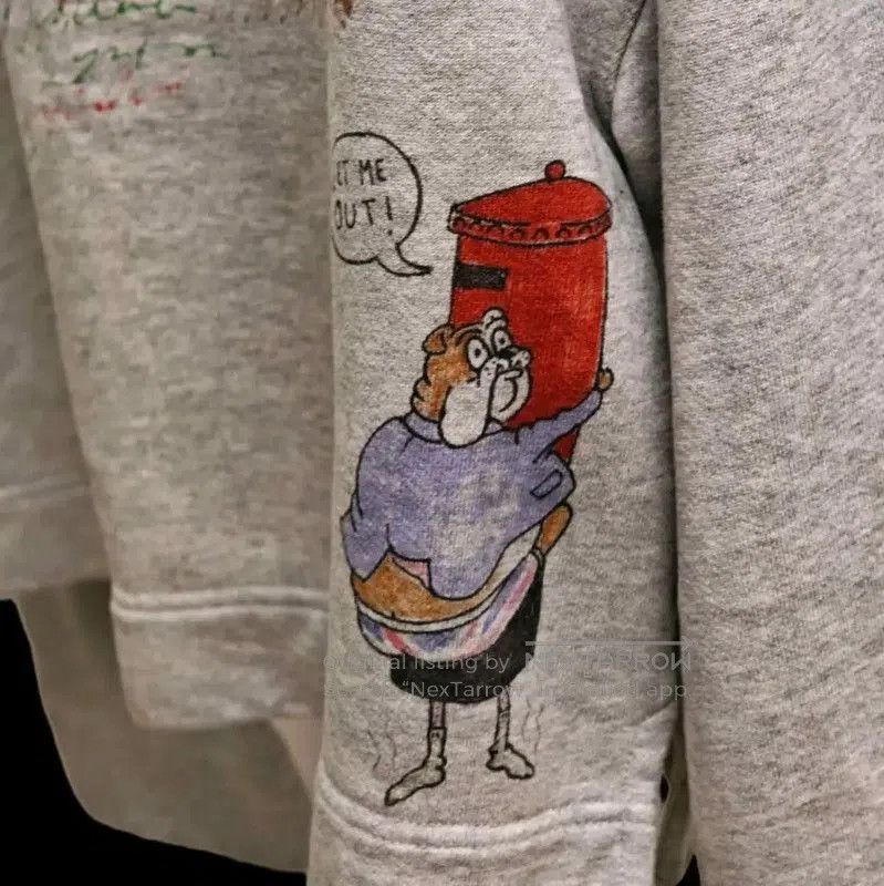 Burberry Burberry Gray Cropped Sweatshirt with Graphic Design. Size L / US 10 / IT 46 - 2 Thumbnail