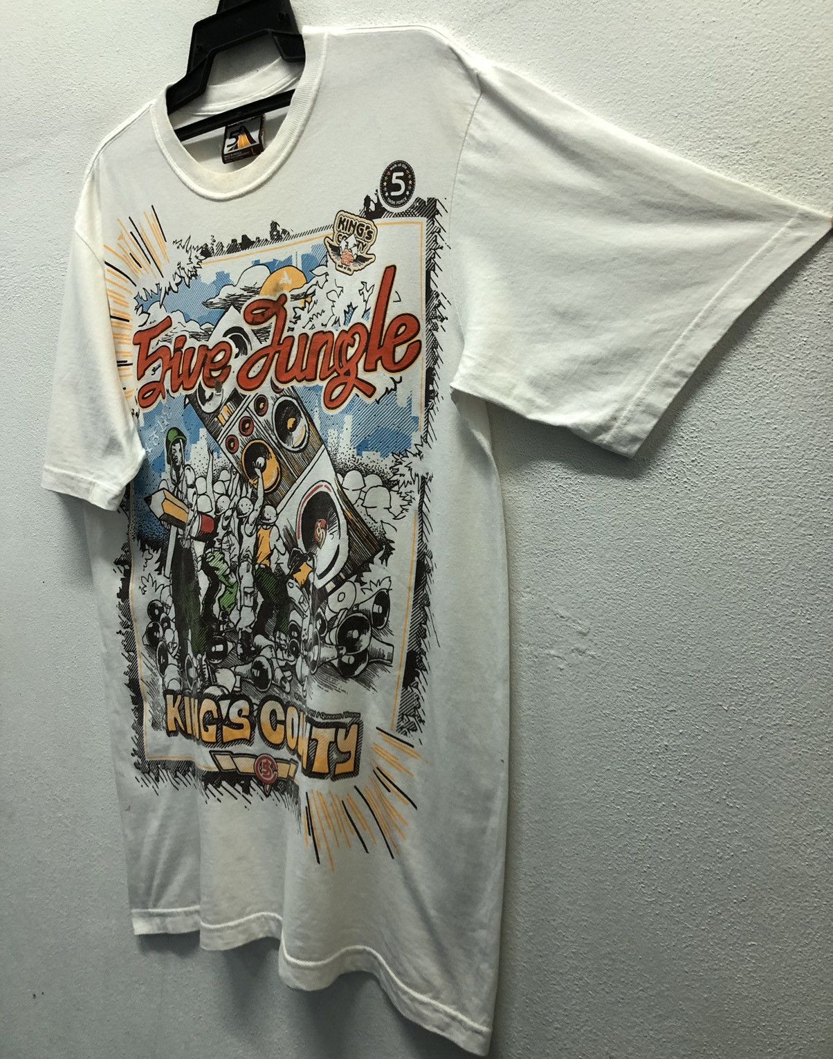 Vintage Vintage 5ive Jungle King's Country "Walk Of Life" T-Shirt Size US L / EU 52-54 / 3 - 5 Thumbnail