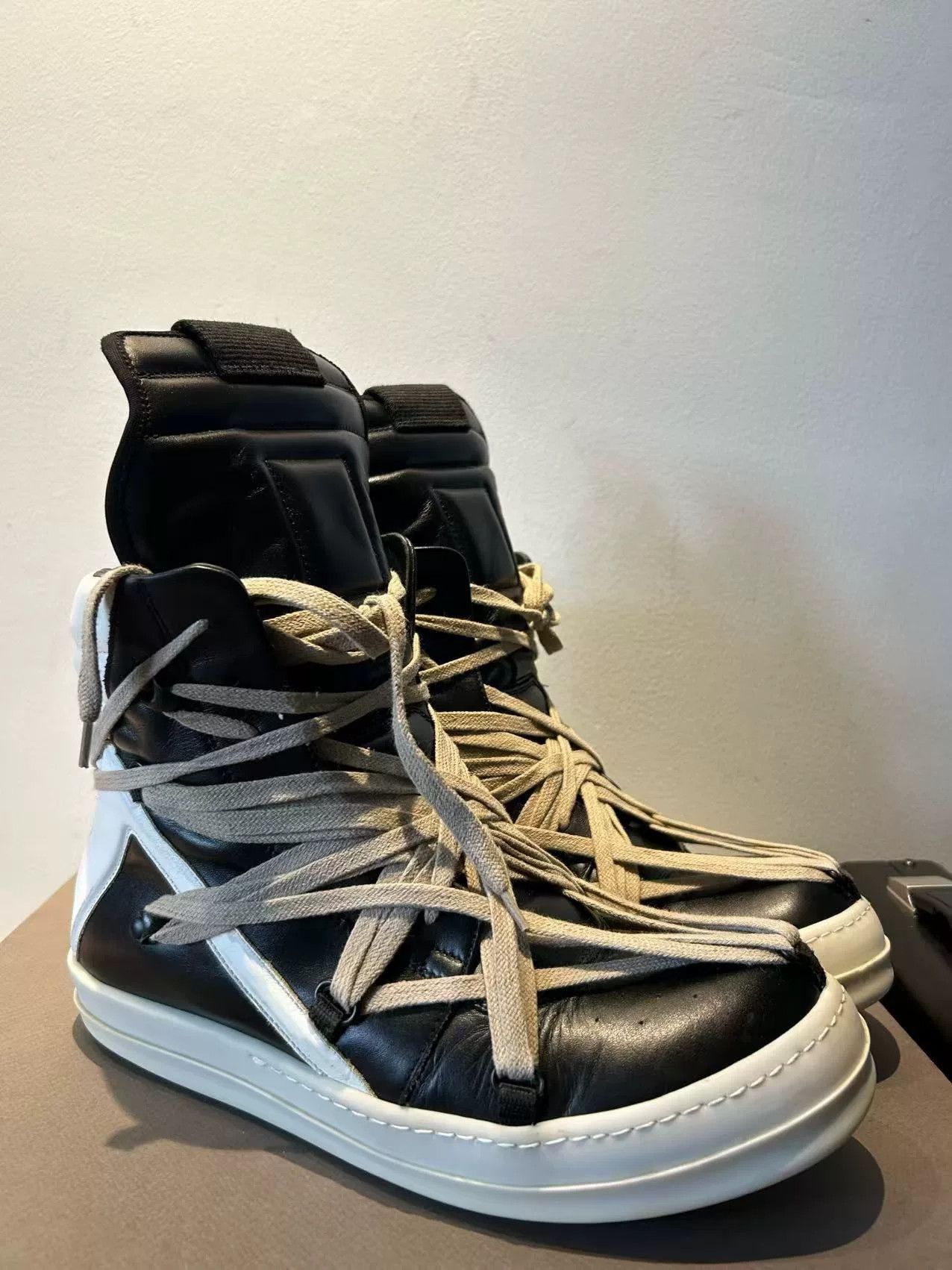 Rick Owens Rick Owens Hitop Sneakers 41 Men Size US 8.5 / EU 41-42 - 1 Thumbnail