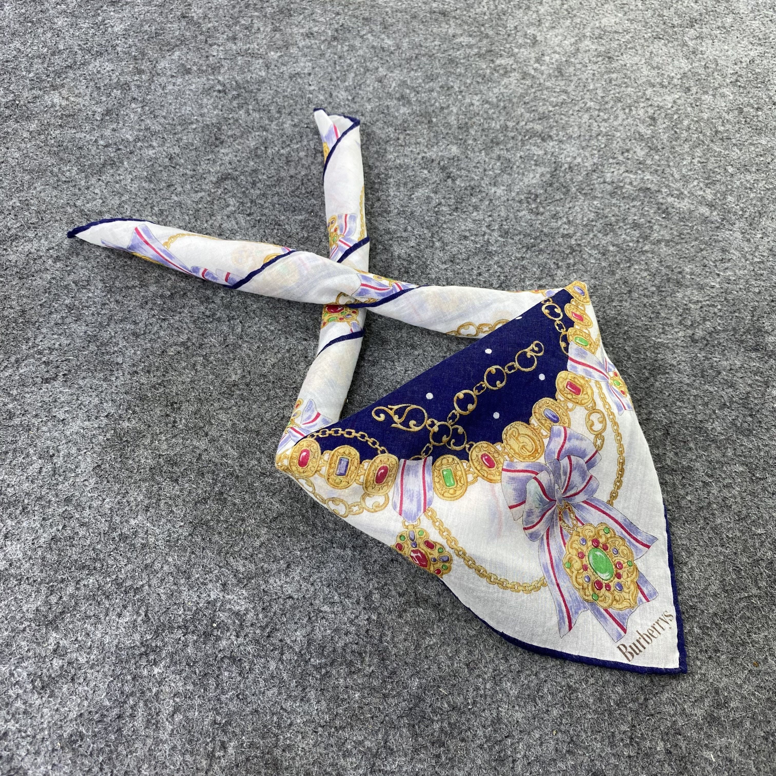 Burberry × Vintage Burberry Handkerchief / Bandana / Neckerchief-B1514 Size ONE SIZE - 1 Thumbnail