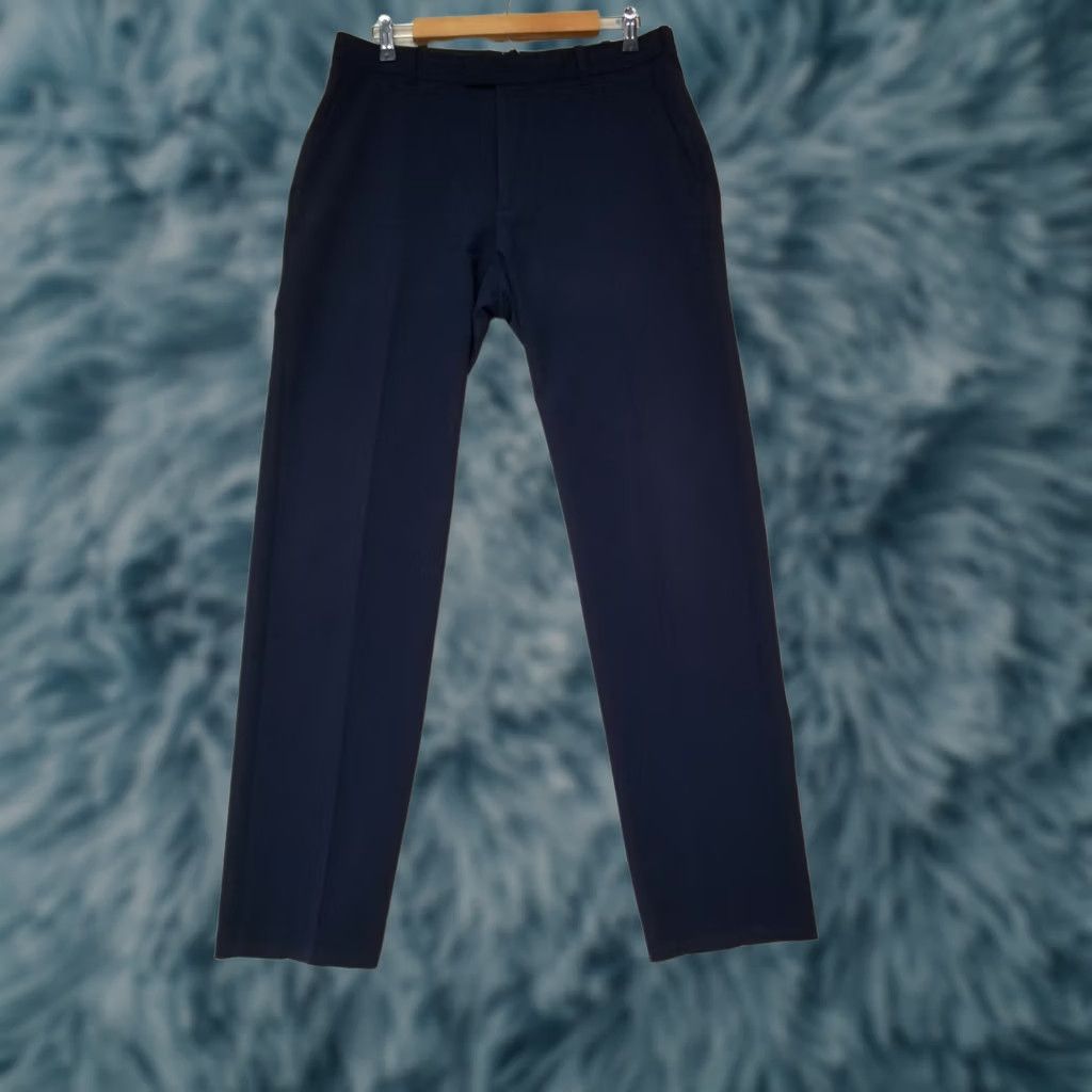 Izod Izod Mens Size 32x32 Navy Blue Straight Fit Dress Pants Chino Flat Front Business Formal Workwear Size US 32 / EU 48 - 1 Thumbnail