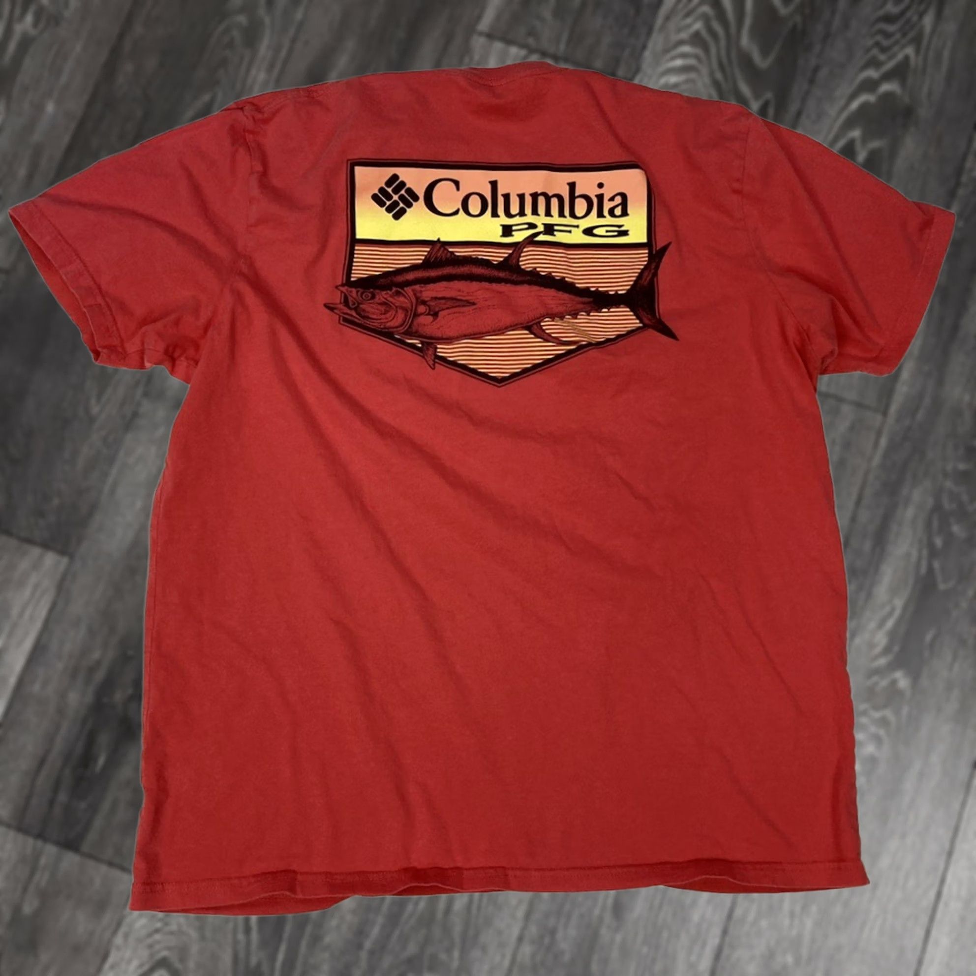 Vintage Columbia T-Shirt Men XL Red Fish Graphic Print Crew Neck Short Sleeve Size US XL / EU 56 / 4 - 1 Thumbnail