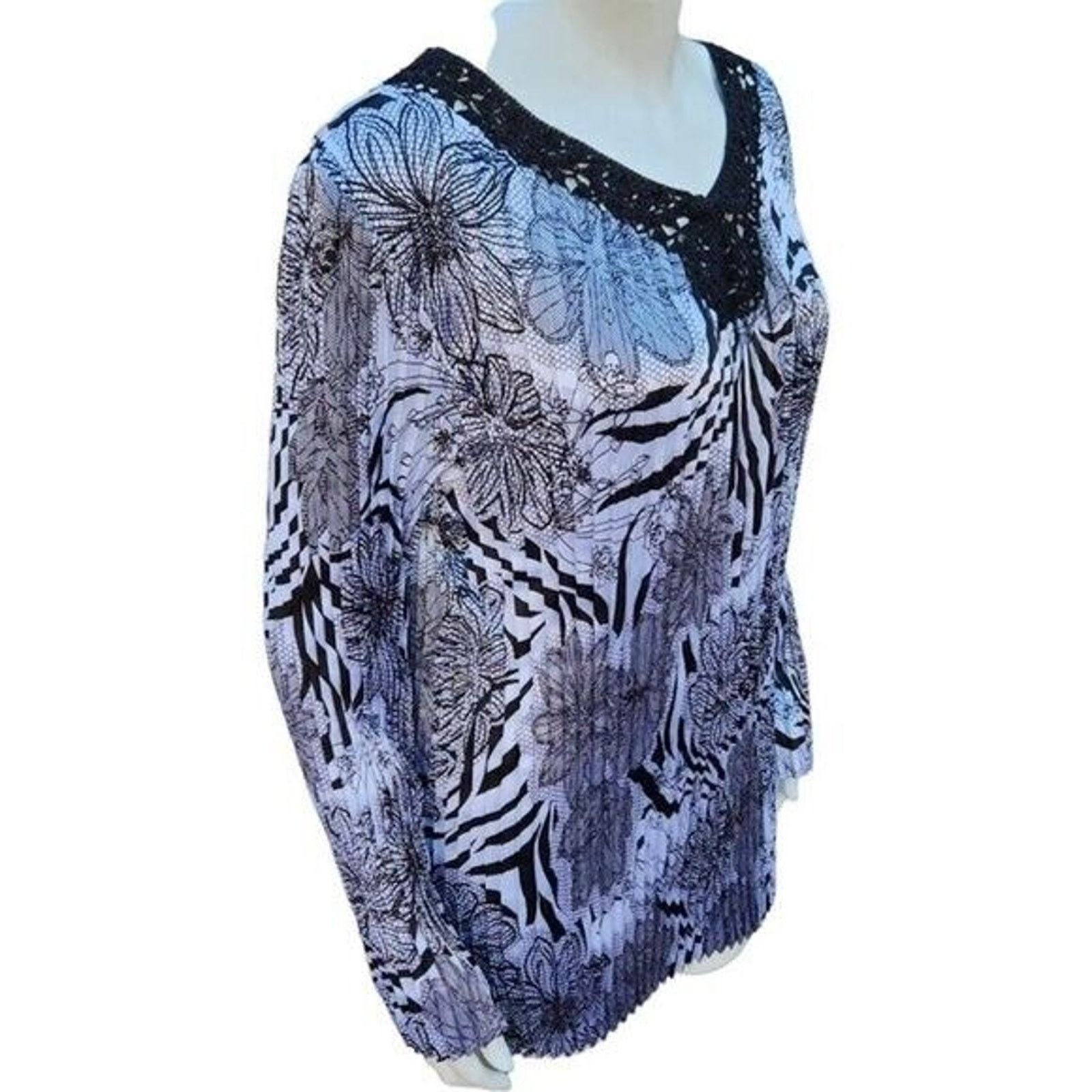 Other Multiples Womens Blouse Size XL Stretchable Size XL / US 12-14 / IT 48-50 - 6 Thumbnail