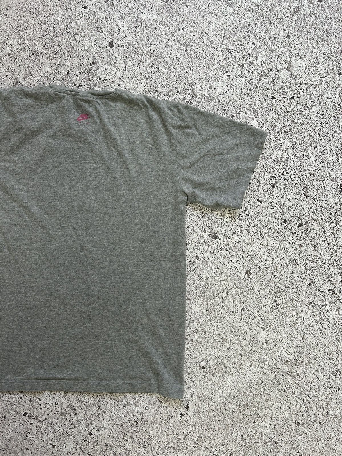 Nike × Vintage Vintage 90’s Nike Air Art Y2K HYPE RETRO T-Shirt Size US L / EU 52-54 / 3 - 6 Thumbnail
