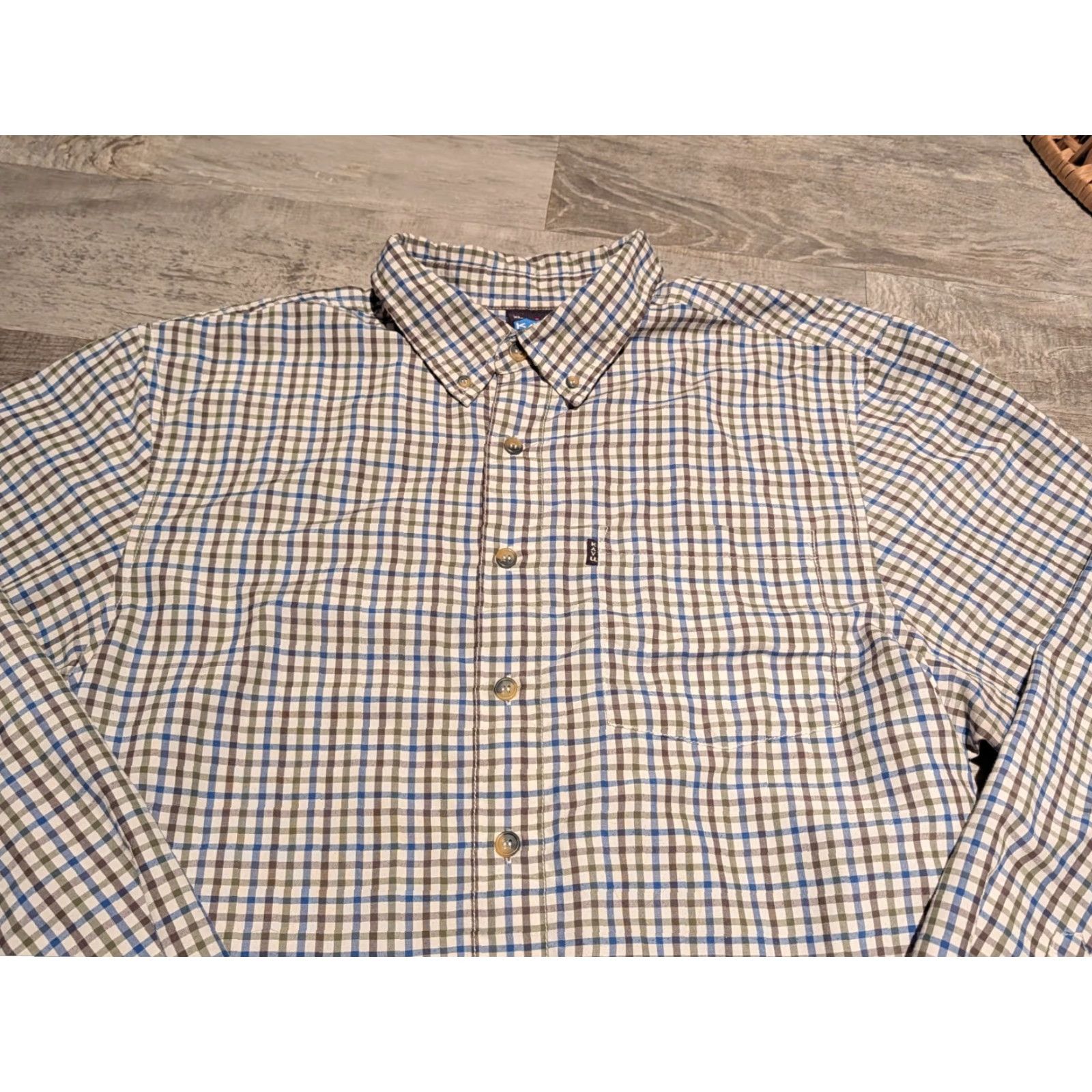 KAVU KAVU Plaid Long Sleeve Button Up Shirt Mens XL Blue Brown Knit Polyester Regular Fit Vintage? No (but avoid "Vintage" since No) Size US XL / EU 56 / 4 - 5 Thumbnail