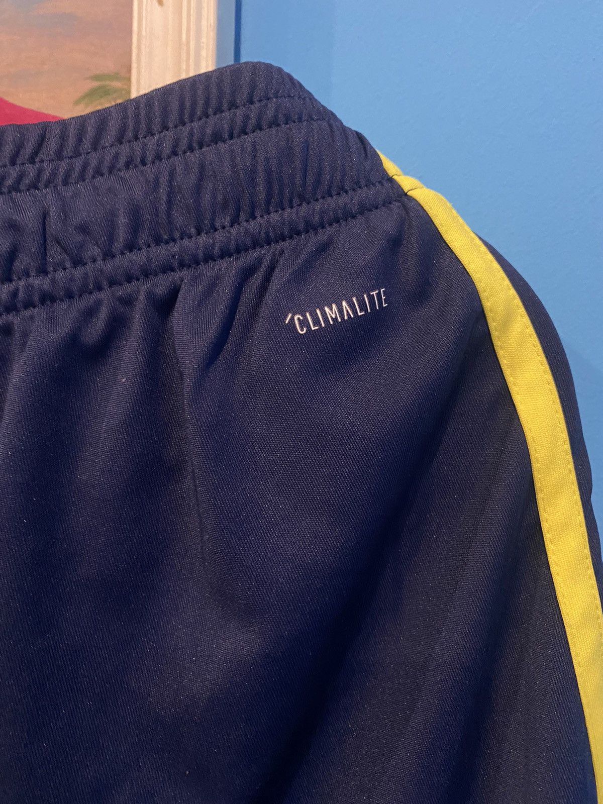 Adidas × Vintage Adidas Fenerbahce Soccer Shorts Turkey Size US 33 - 4 Thumbnail