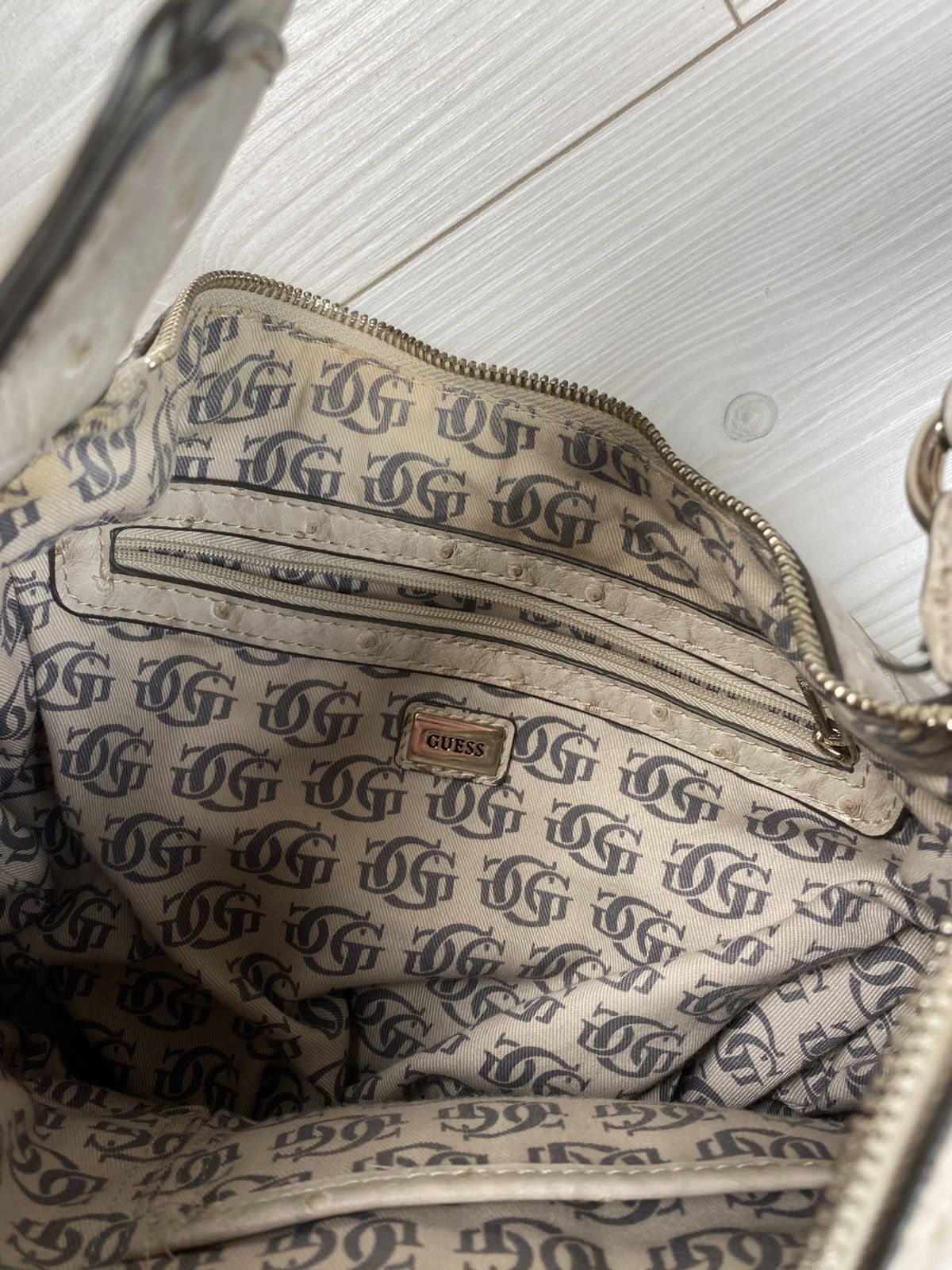 Guess Vintage Ostrich Leather Bag Guess Avant Garde style y2k Size ONE SIZE - 10 Thumbnail